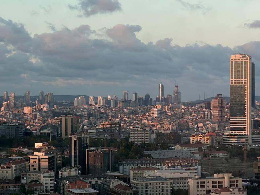 Lavish 40 Floor Skyviwe Ist Apartment Istanbul