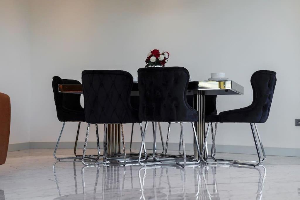 Lavish 40 Floor Skyviwe Ist *