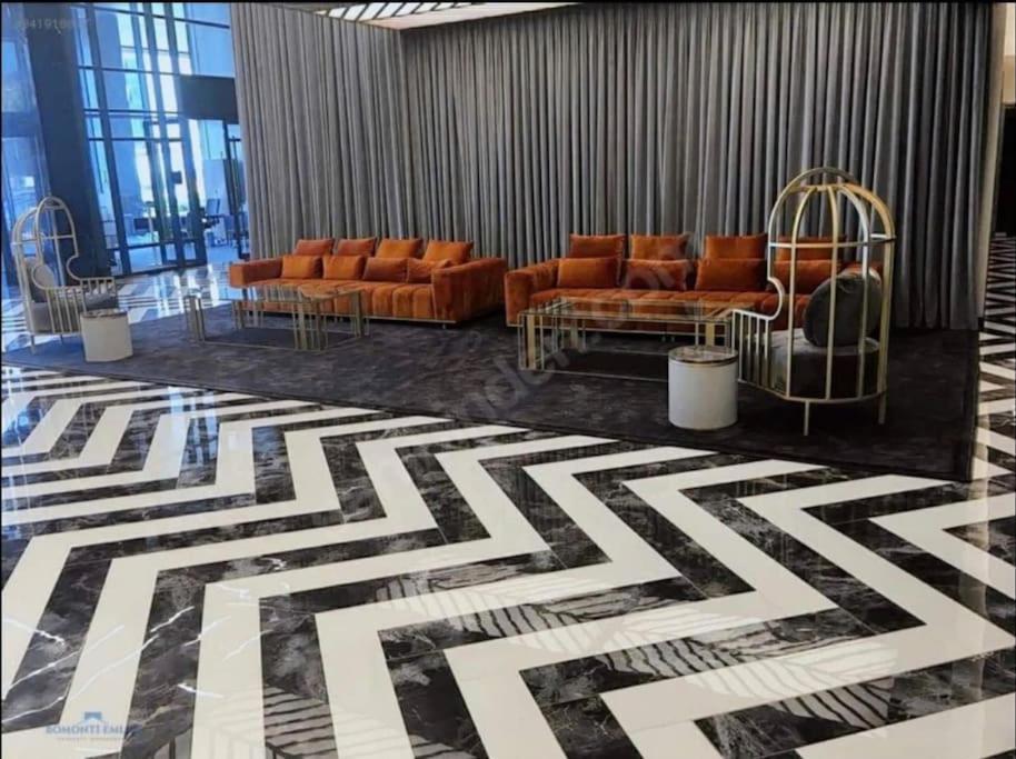 Apartment Elegant 2 Bedroom Sinpas Queen Gym Pools Istanbul