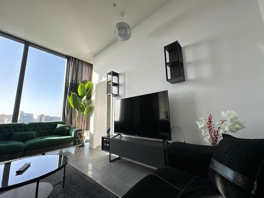 Elegant 2 Bedroom Sinpas Queen Gym Pools *