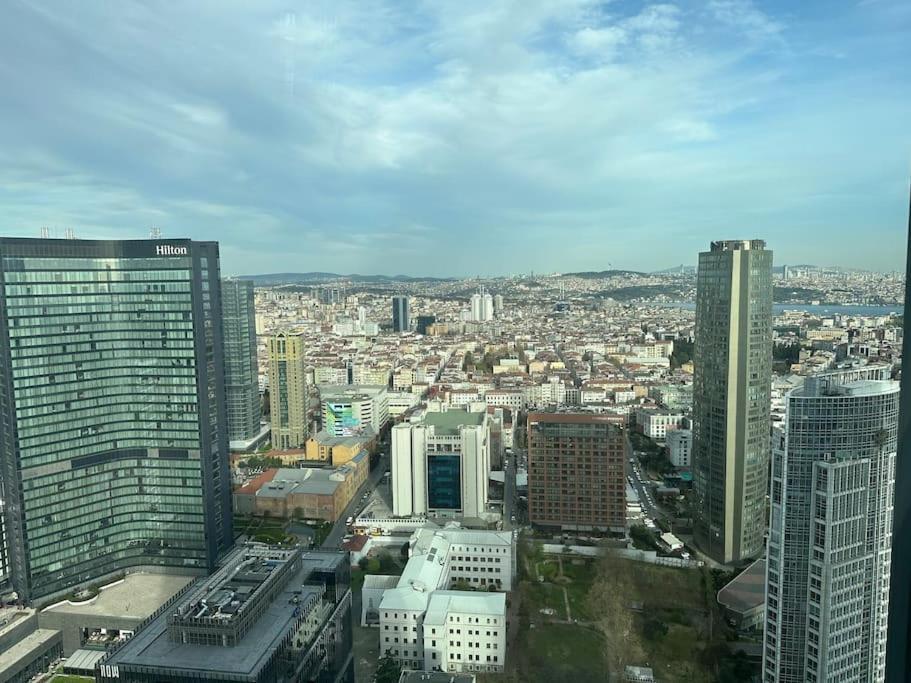 Enjoy Luxury 46 Floor Gym * Istanbul