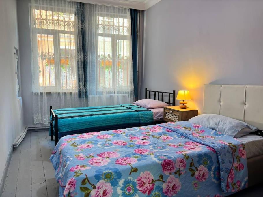 Balat'in Icinde Muhtesem Ev Apartment Istanbul