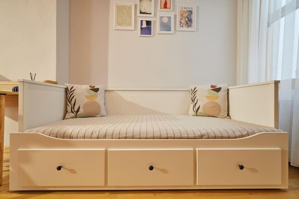Apartment Fabulous 2br 3ac 2 Min To Metro - Baysungur D4 *