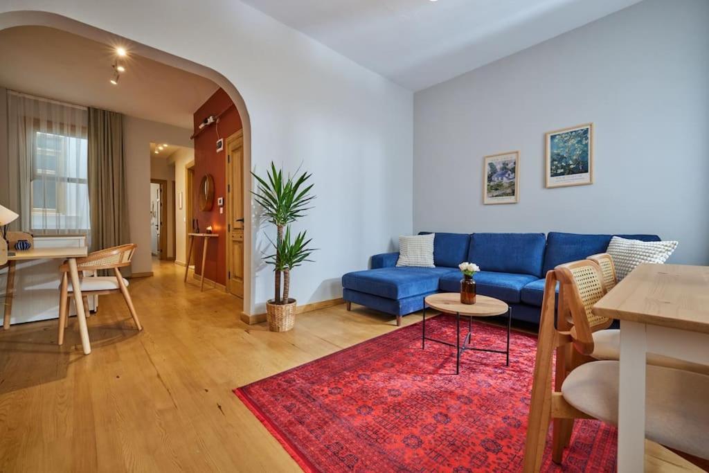 Apartment Fabulous 2br 3ac 2 Min To Metro - Baysungur D4