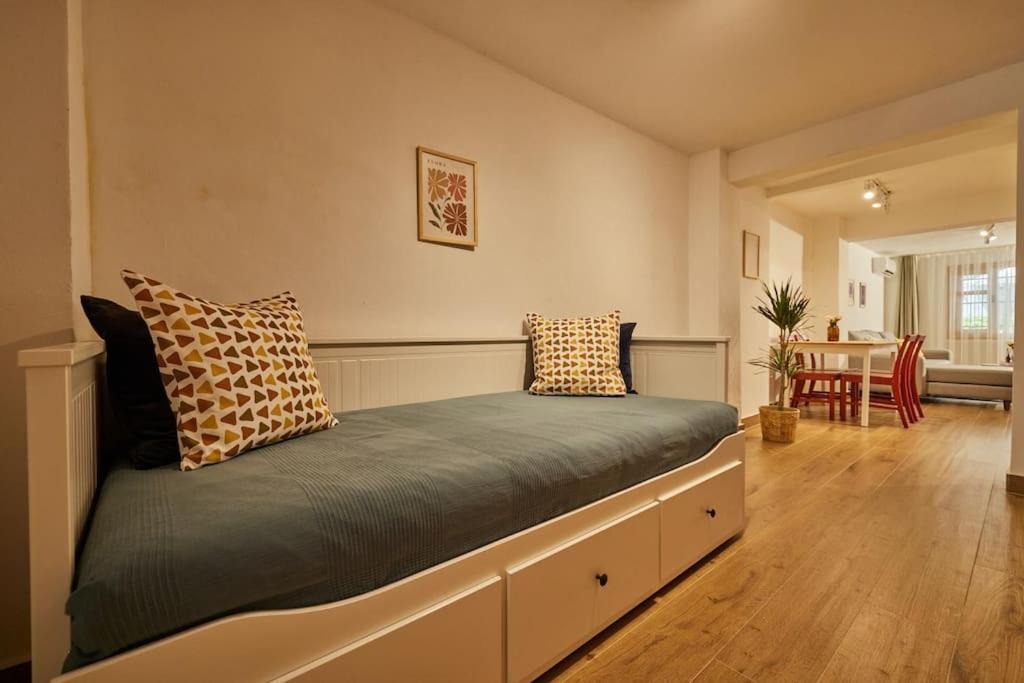 Hidden Gem 2 Min To Metro - Baysungur D1 Apartment *