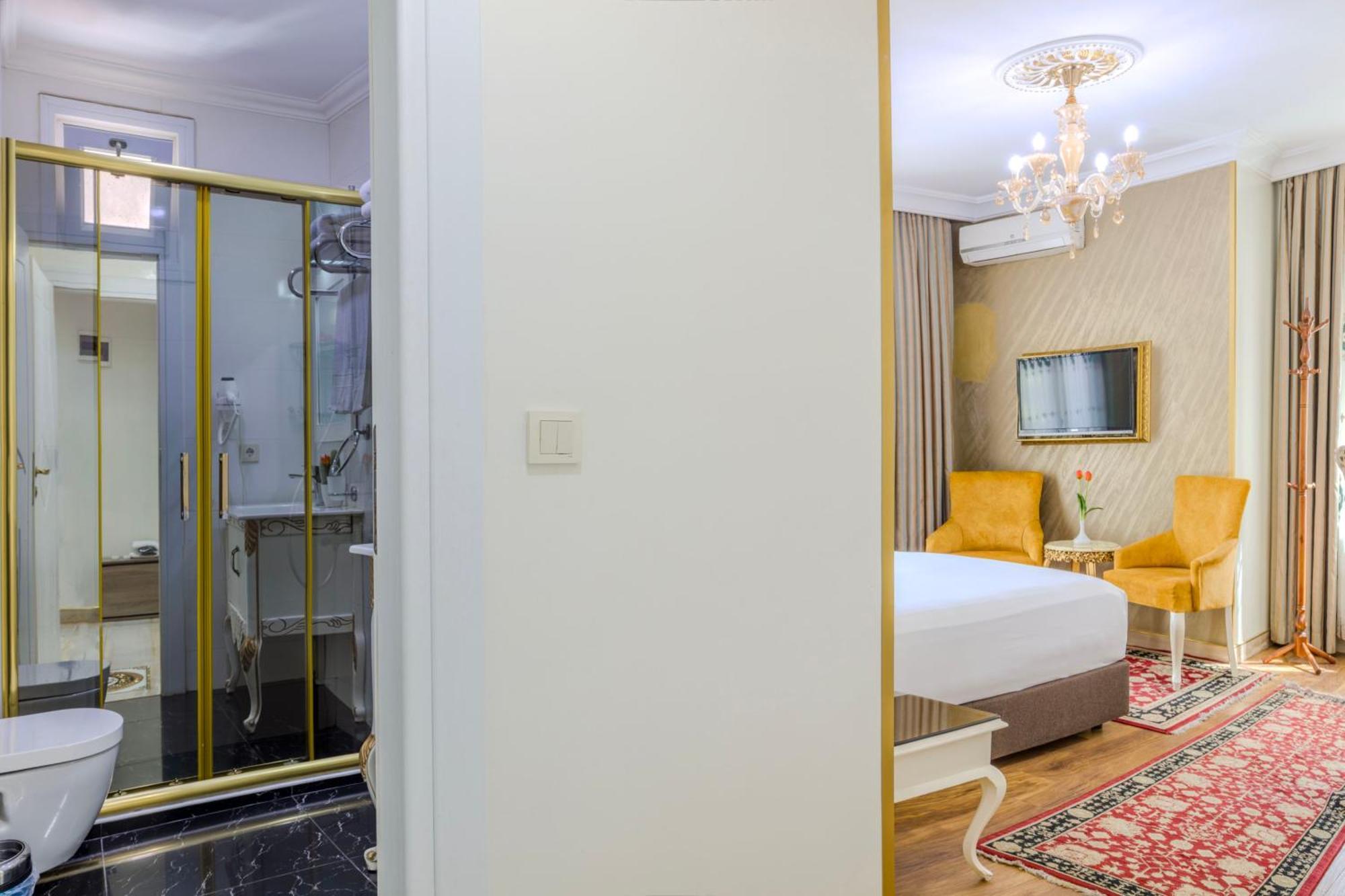 Aparthotel Lemis