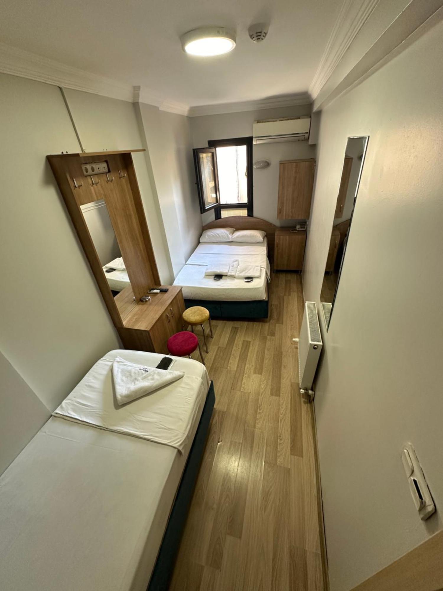 Kent Hotel *