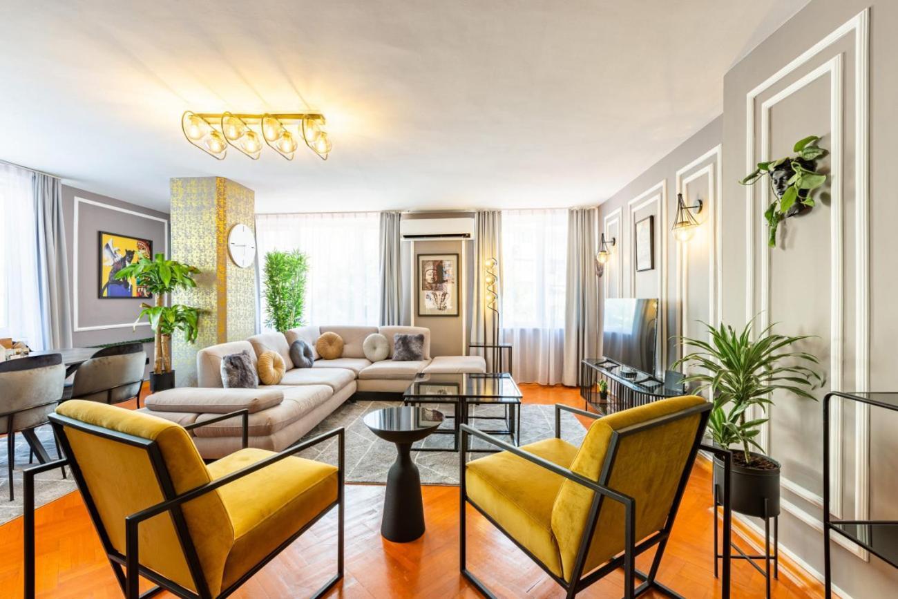 Flat With Excellent Location In Nisantasi *