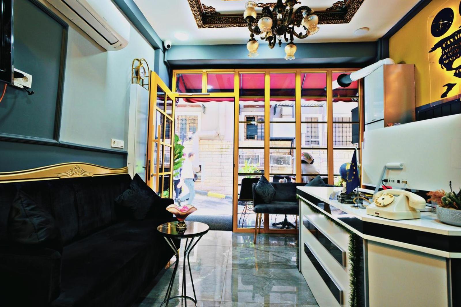 Apart Otel Yellow Mansion