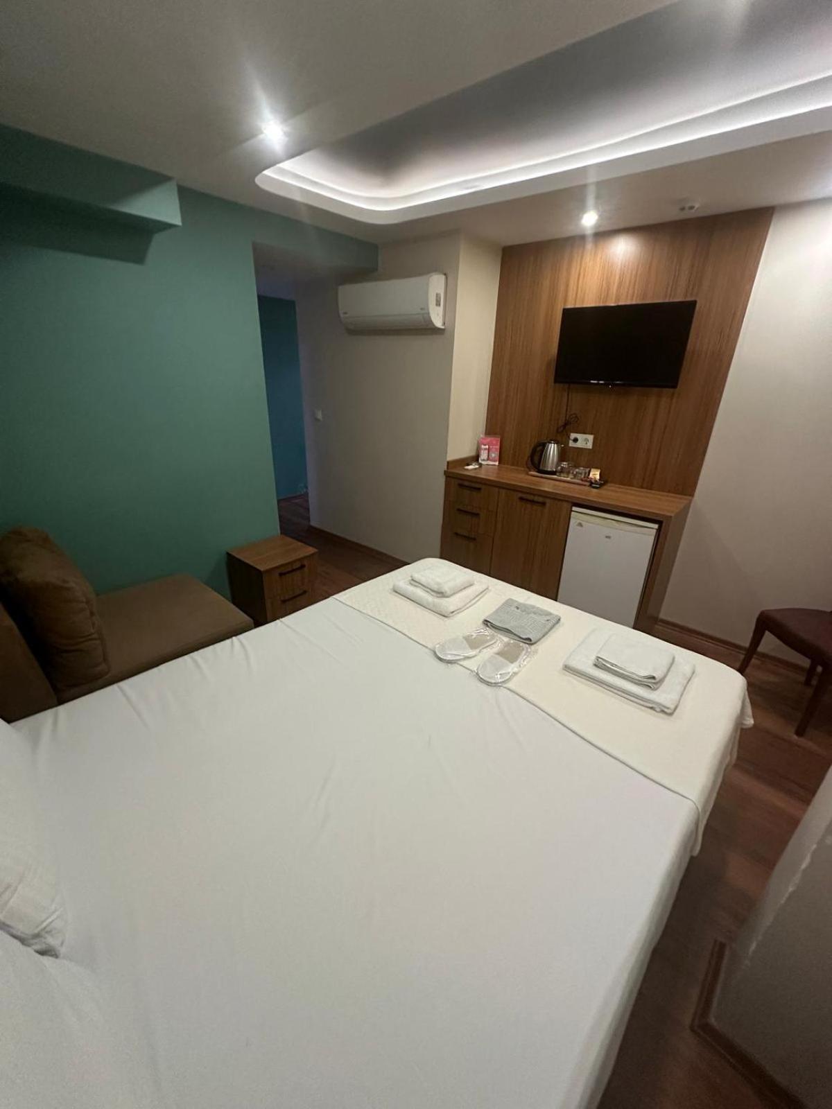 Istanbulites Hotel 3*