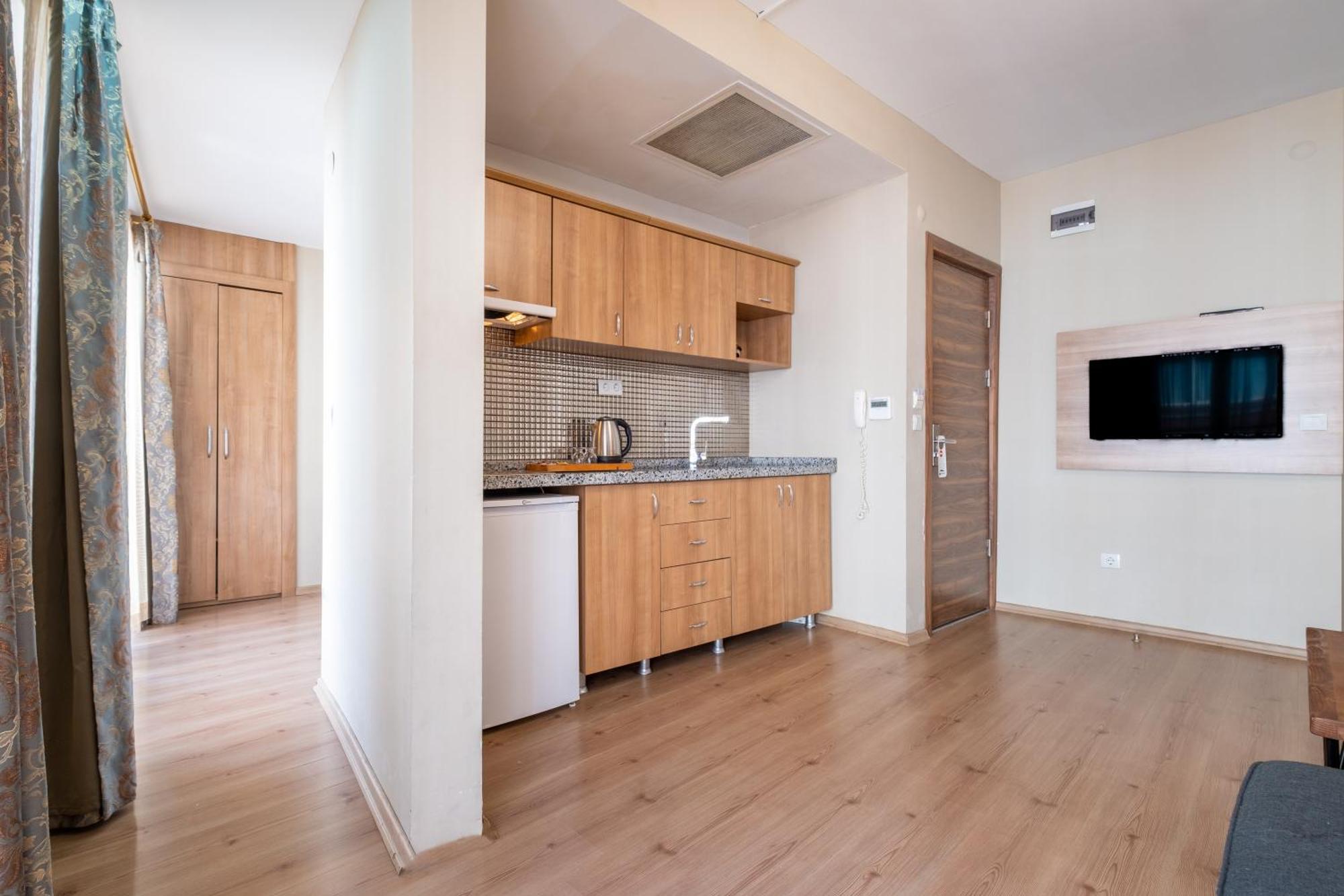 Apartment Lavin & *
