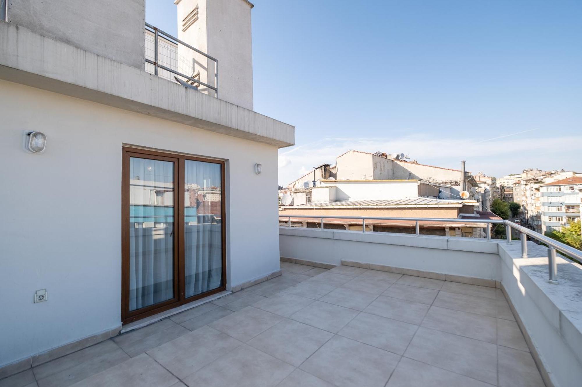 Lavin & Apartment Istanbul