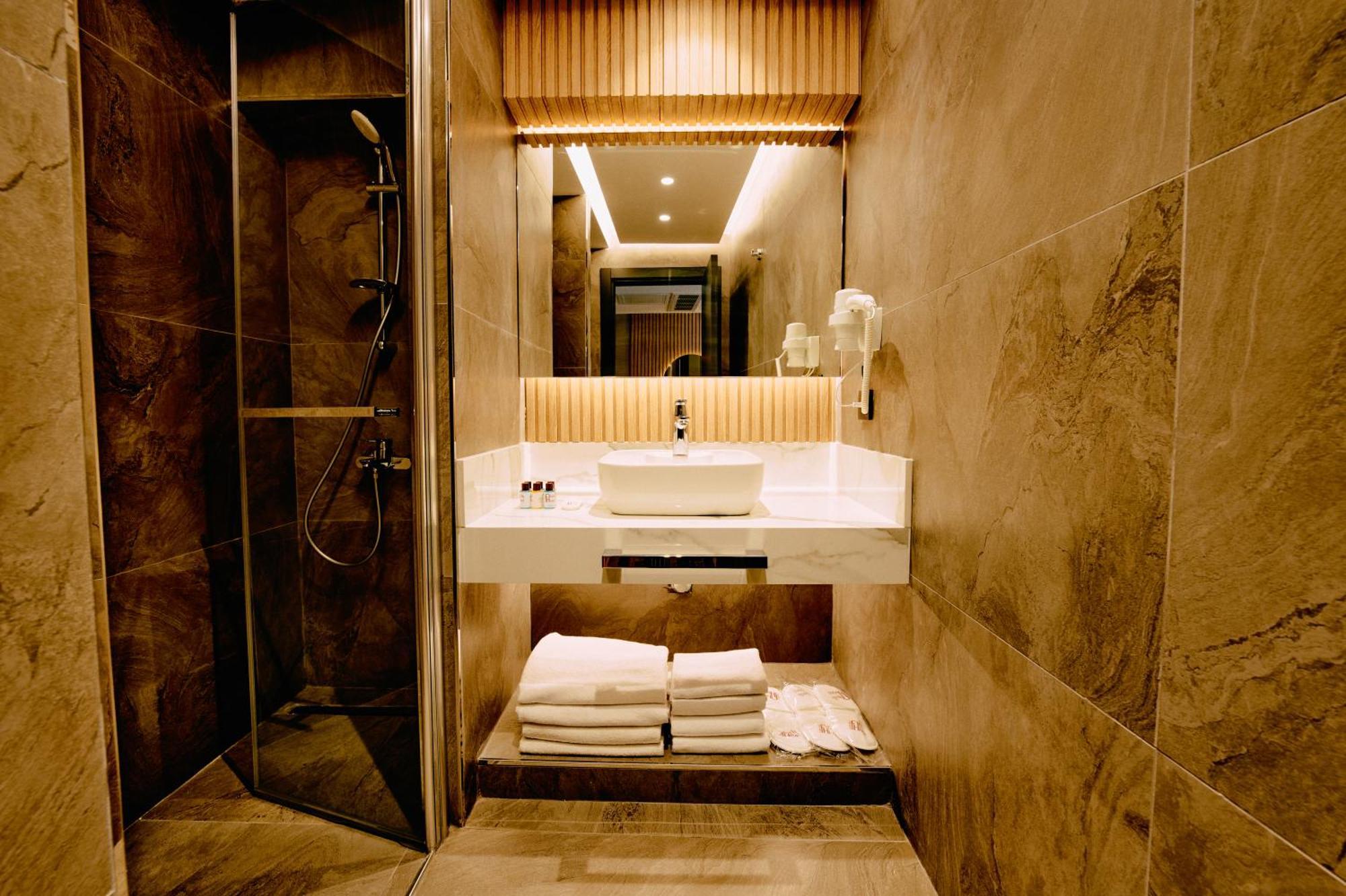 Osmanbey Fatih Hotel 3*