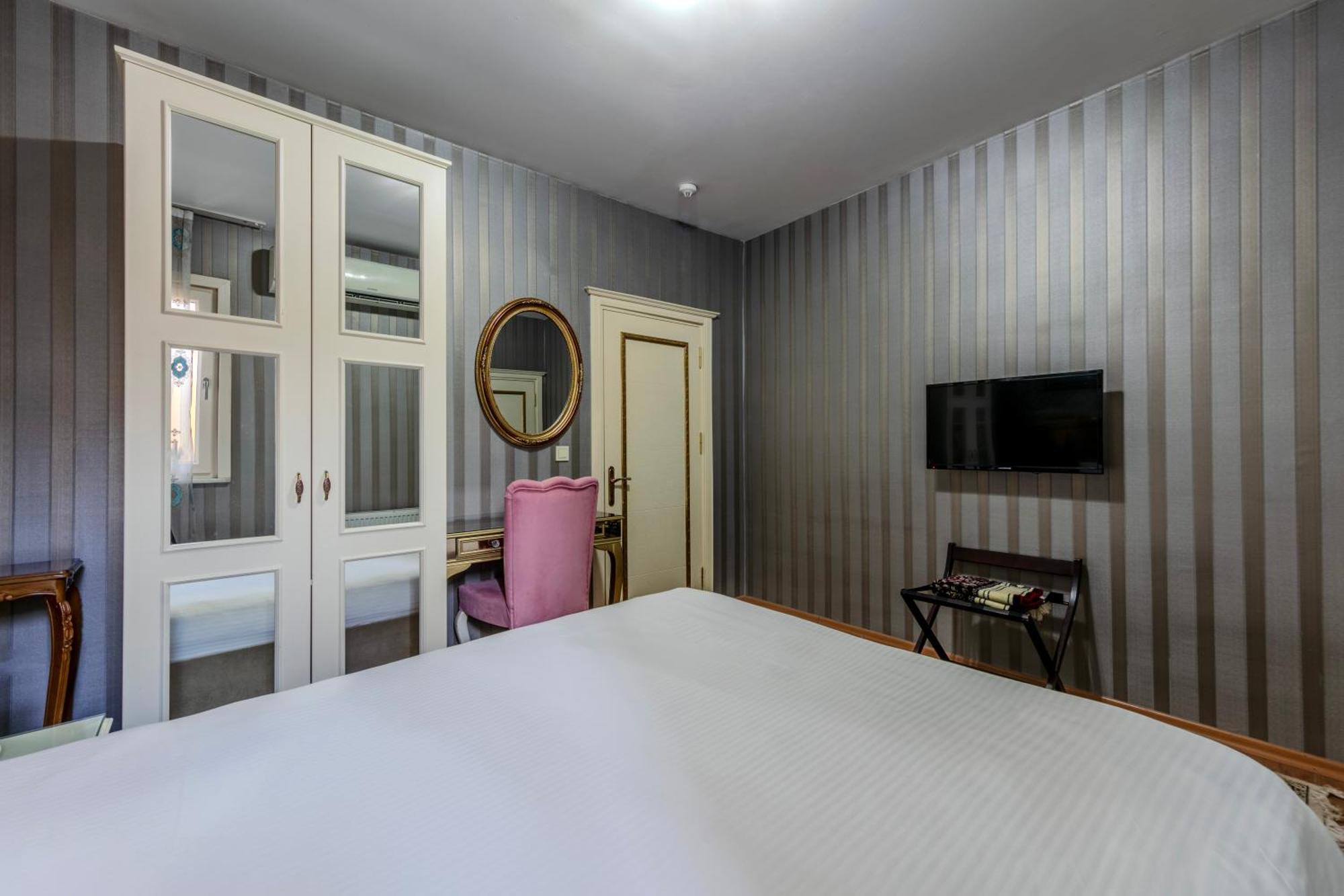 Lemis Aparthotel