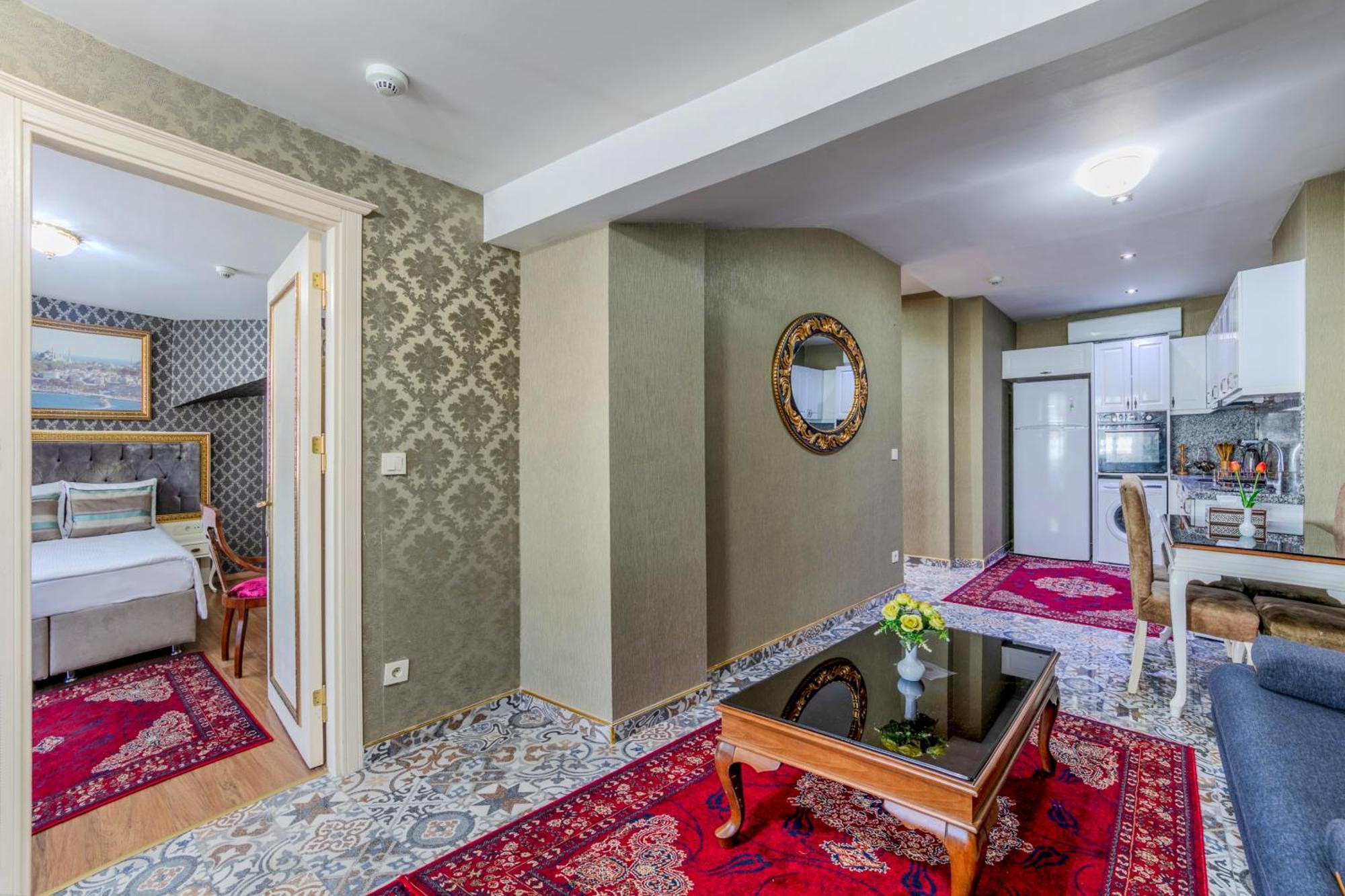 Aparthotel Lemis 3*