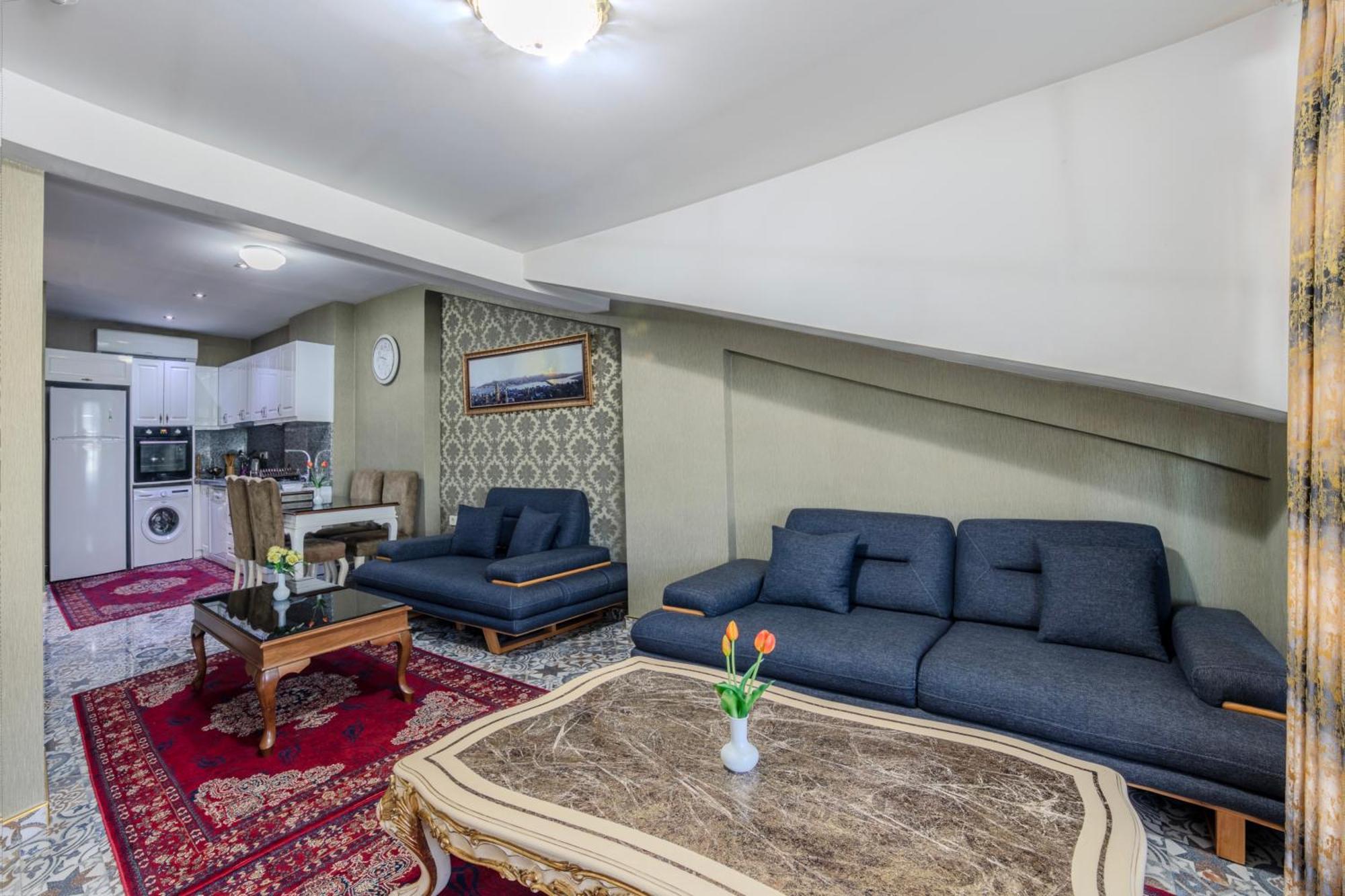 Lemis Istanbul