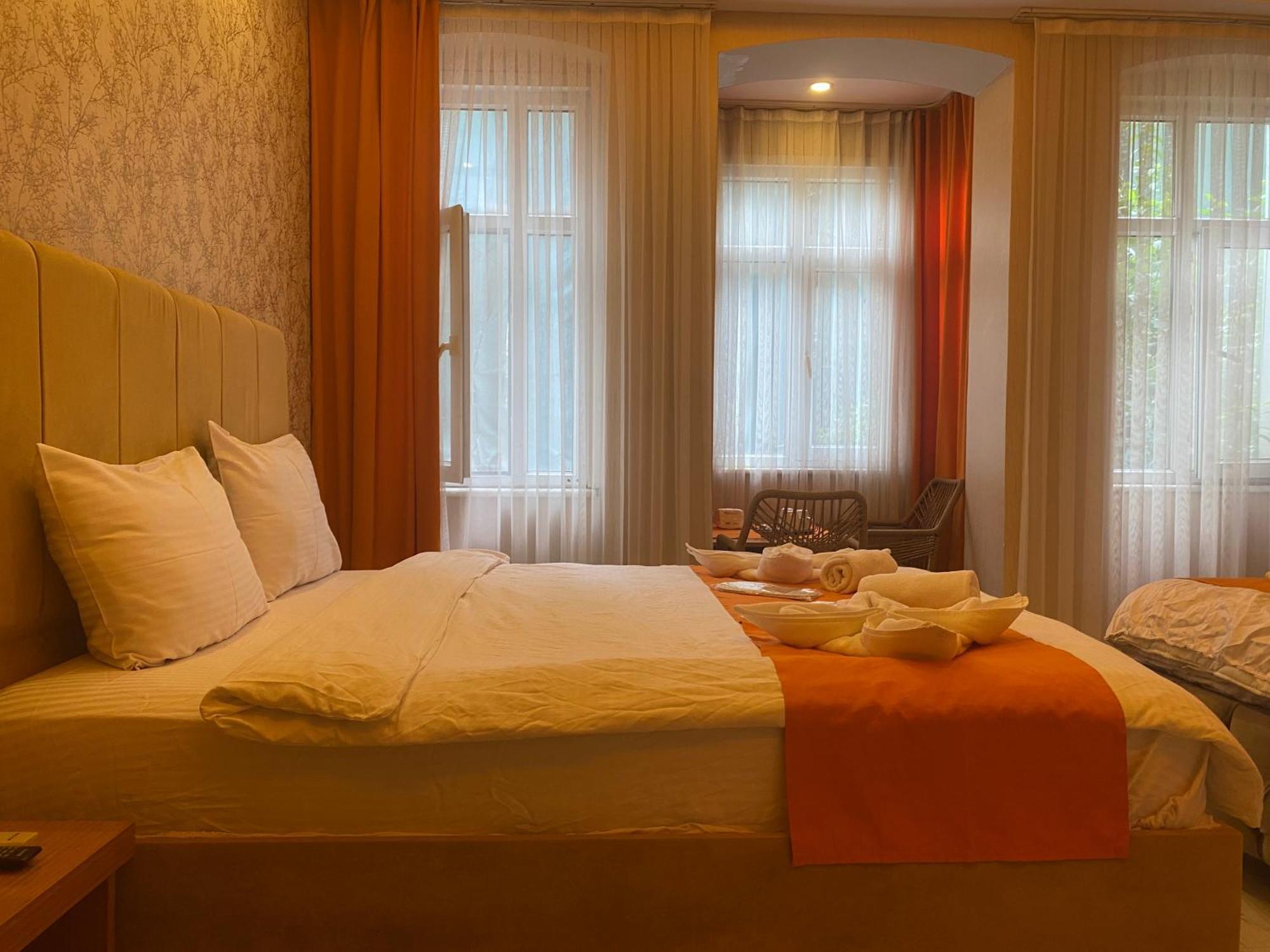 Aparthotel Aura