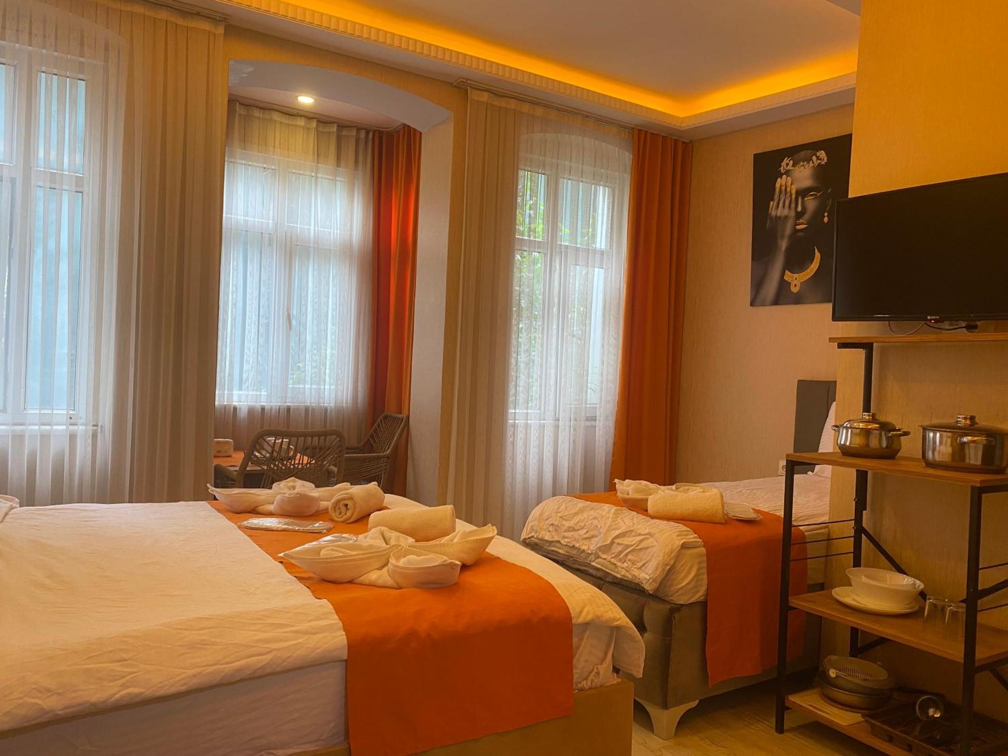 Aparthotel Aura