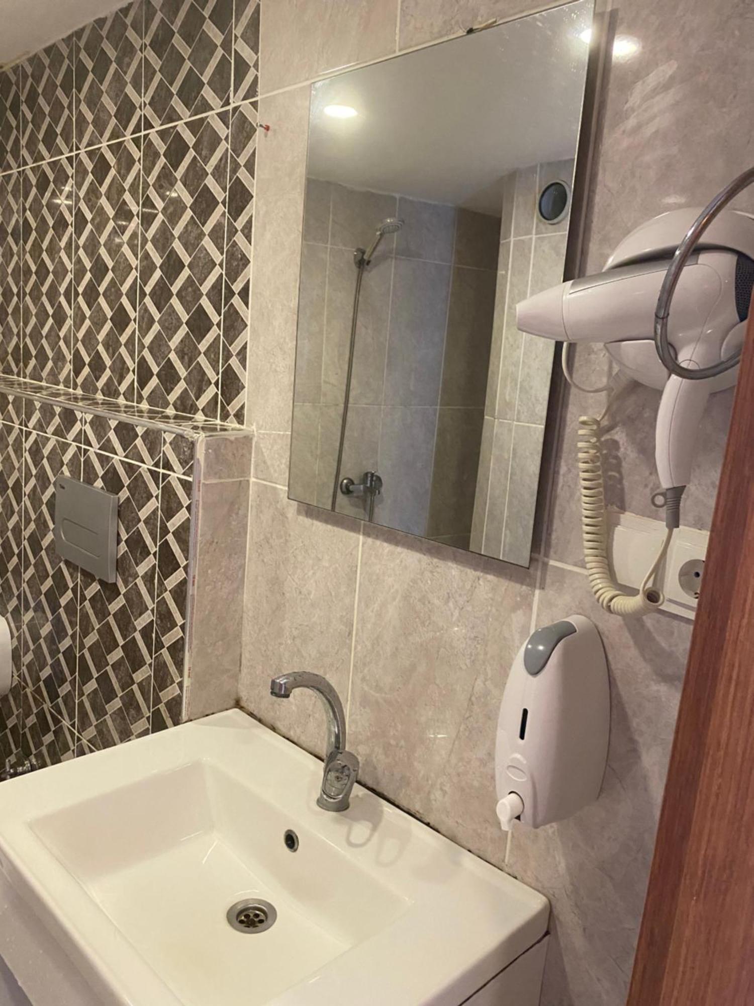 Aparthotel Aura