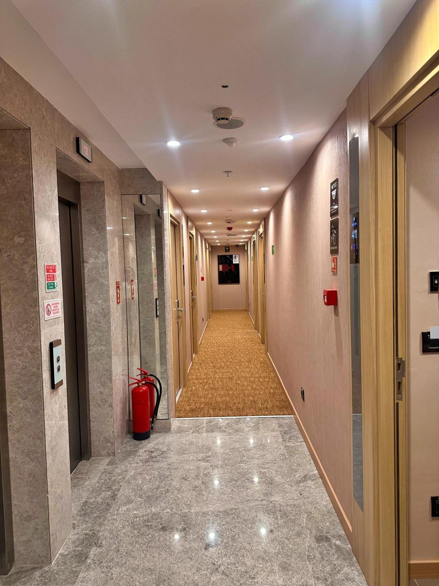 Otel Sapphire 4*