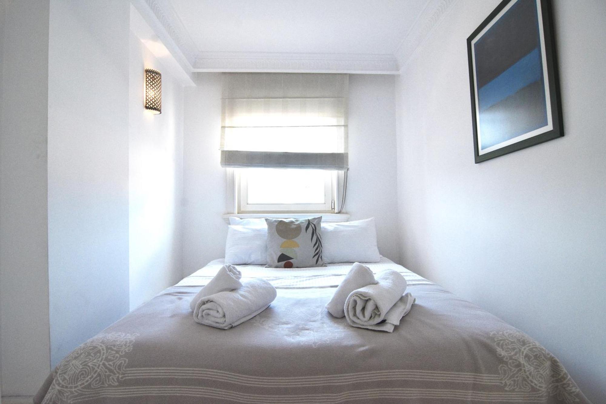 Cozy 1-bdr In Cihangir Neighborhood Apartment