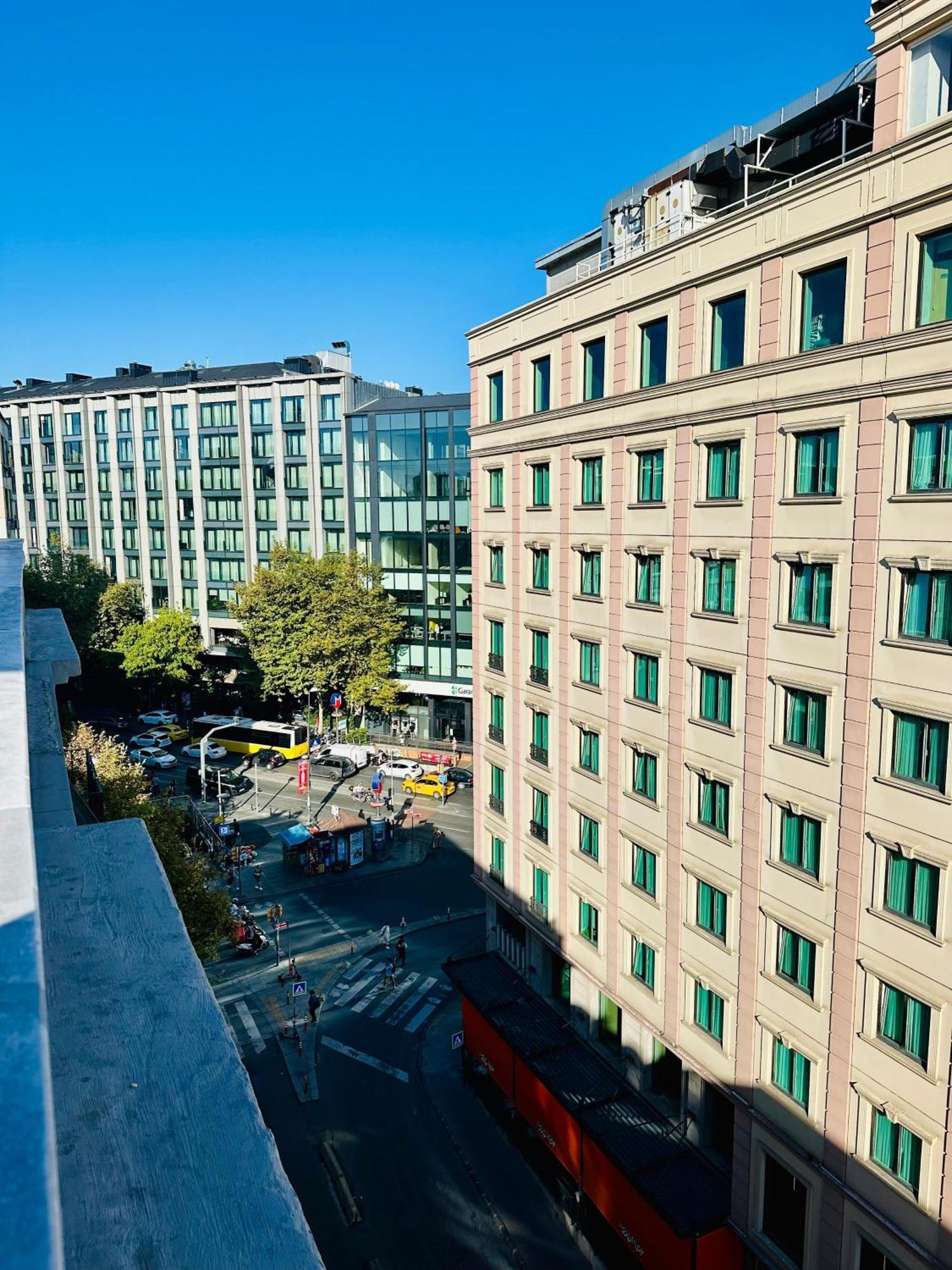 Ekinci Plaza Apartment