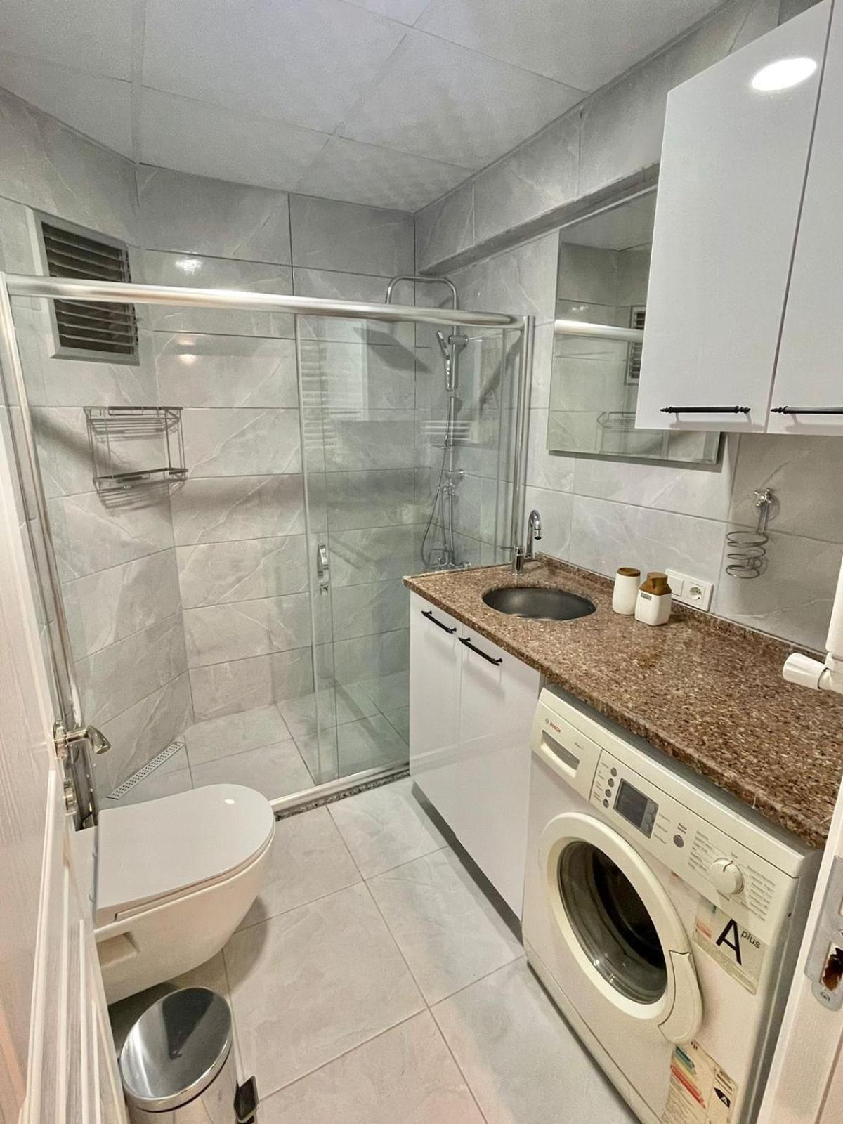 Apartment Zeki Bey *