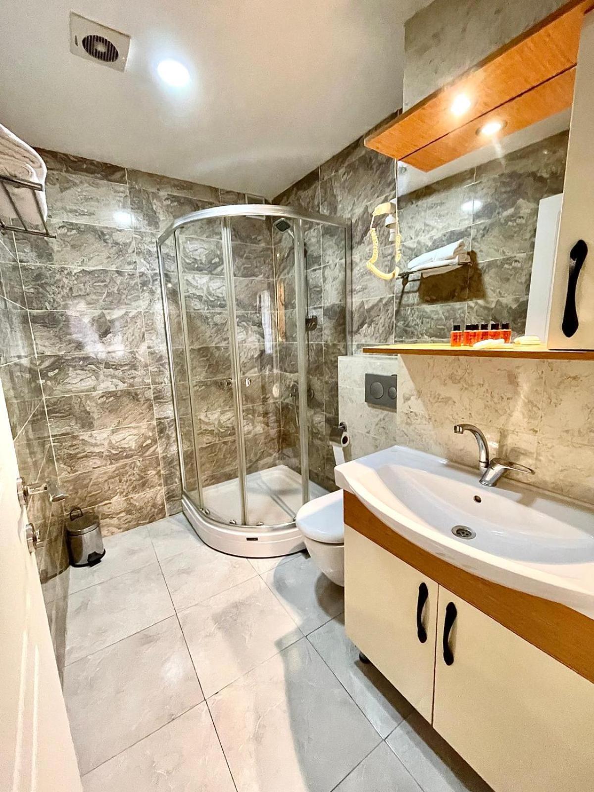 Comfort Nevvaz Suit Taksim Istanbul