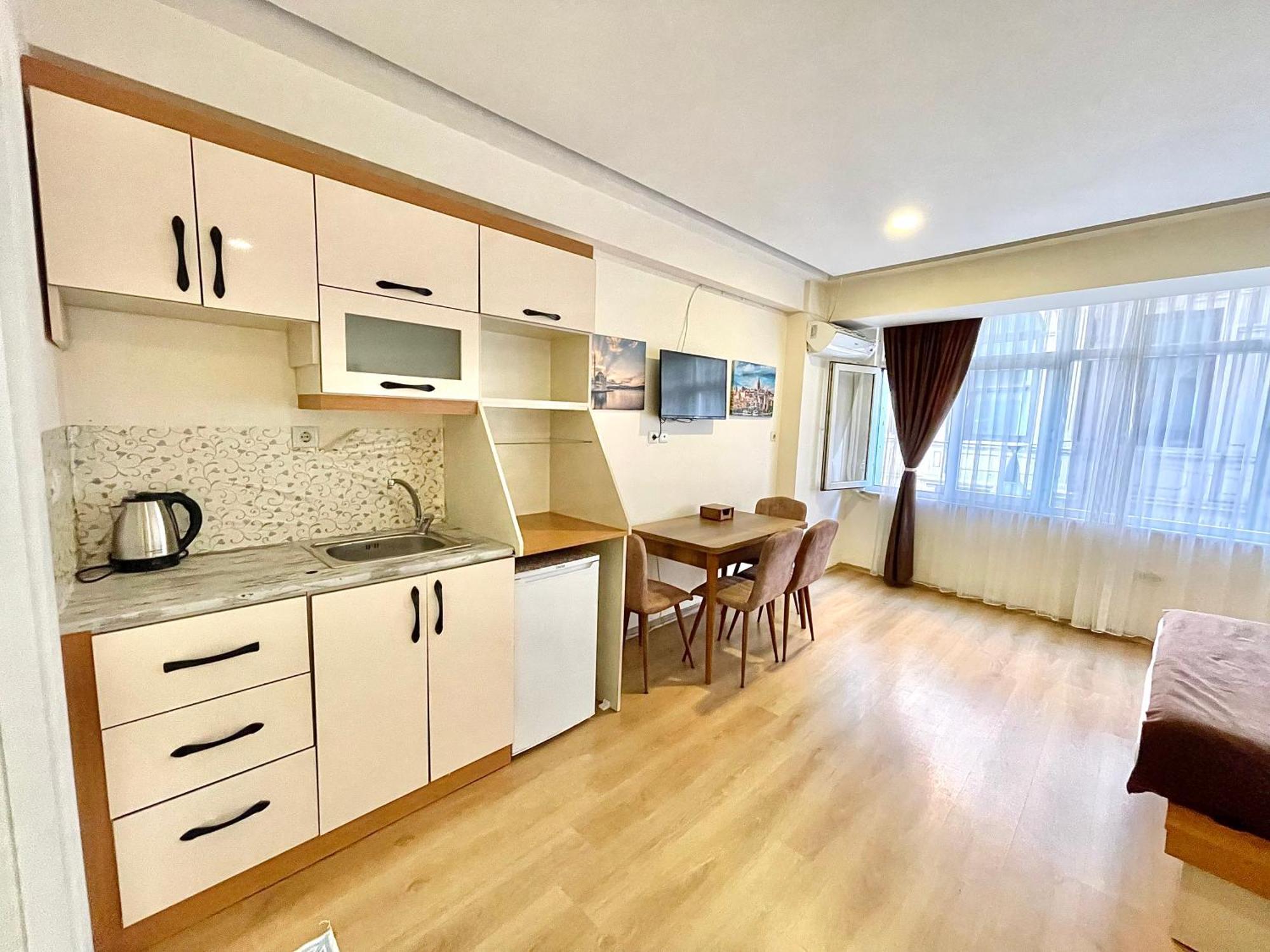 Comfort Nevvaz Suit Taksim Istanbul