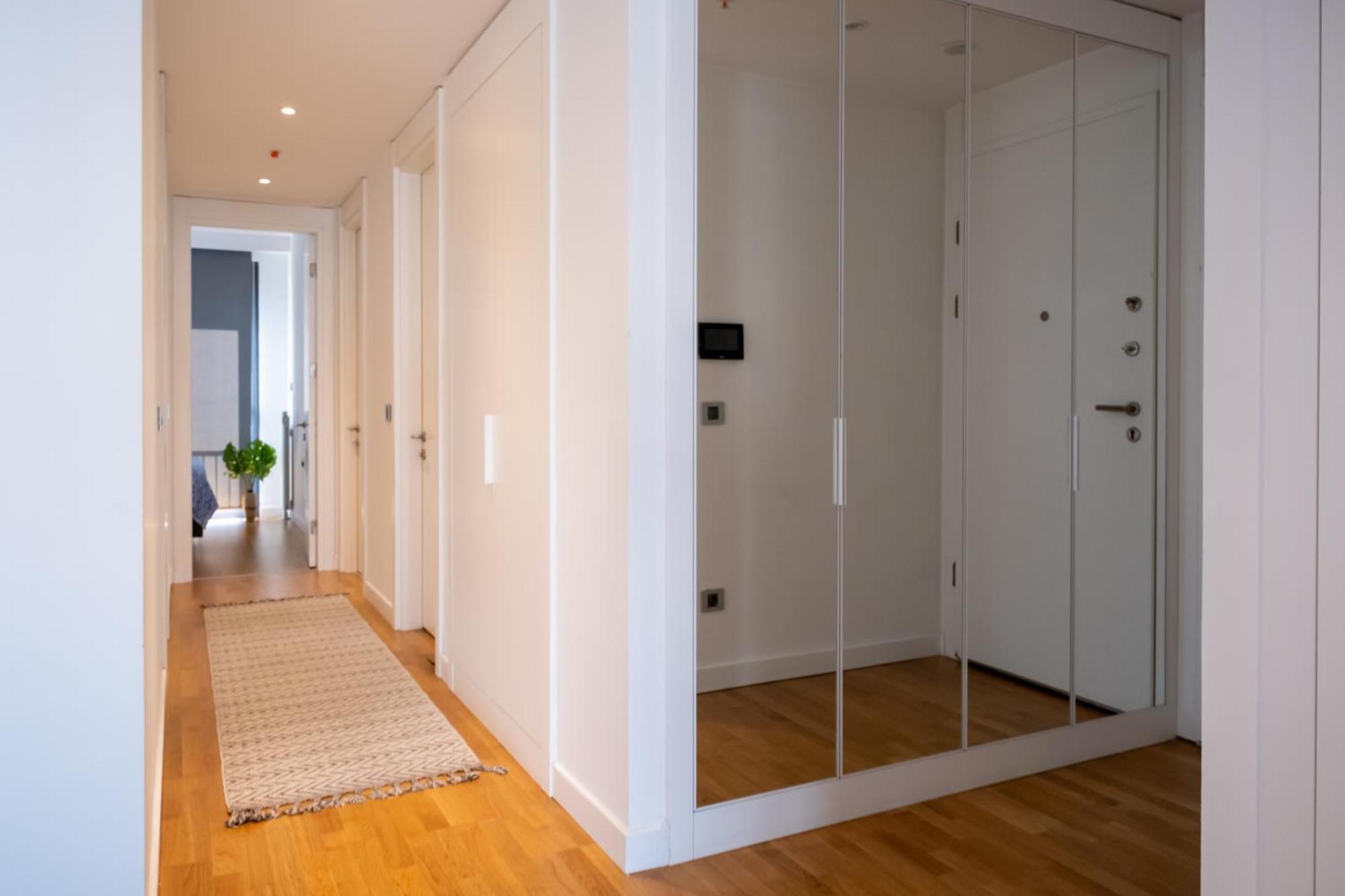 Golden Stones House Garden And View Apartment