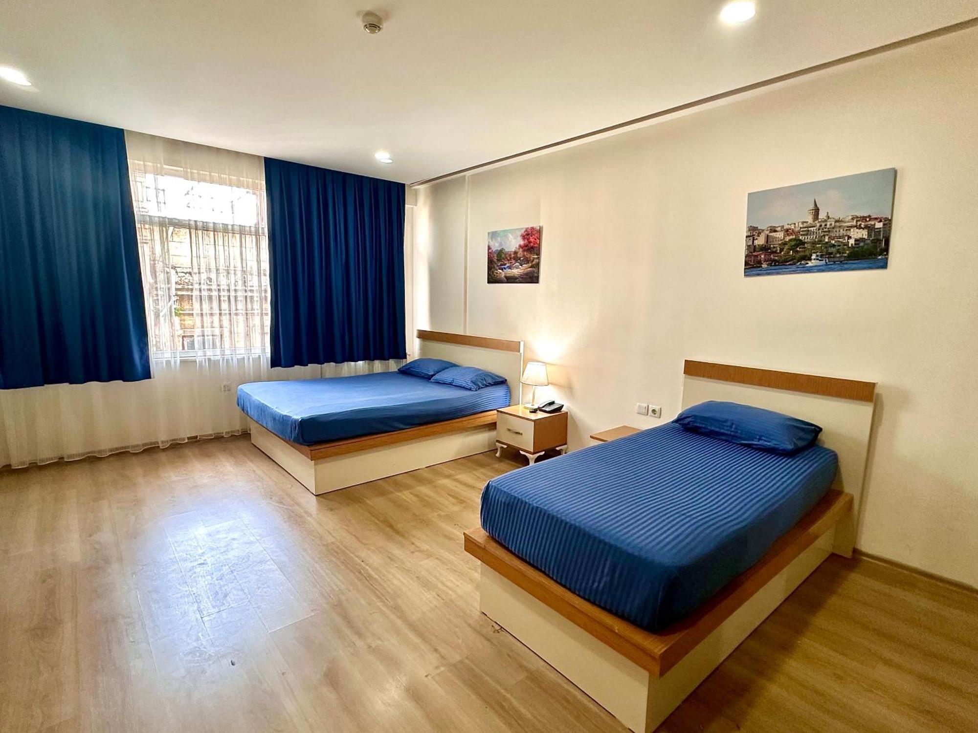 Hotel Comfort Nevvaz Suit Taksim 3*