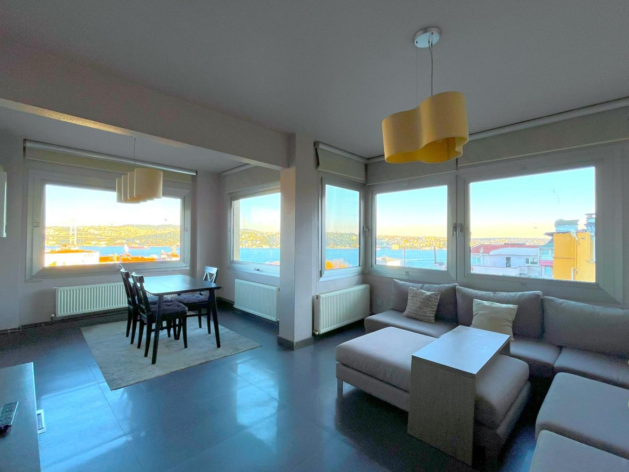 Stylish With Bosphorus View In Besiktas Apartment Istanbul