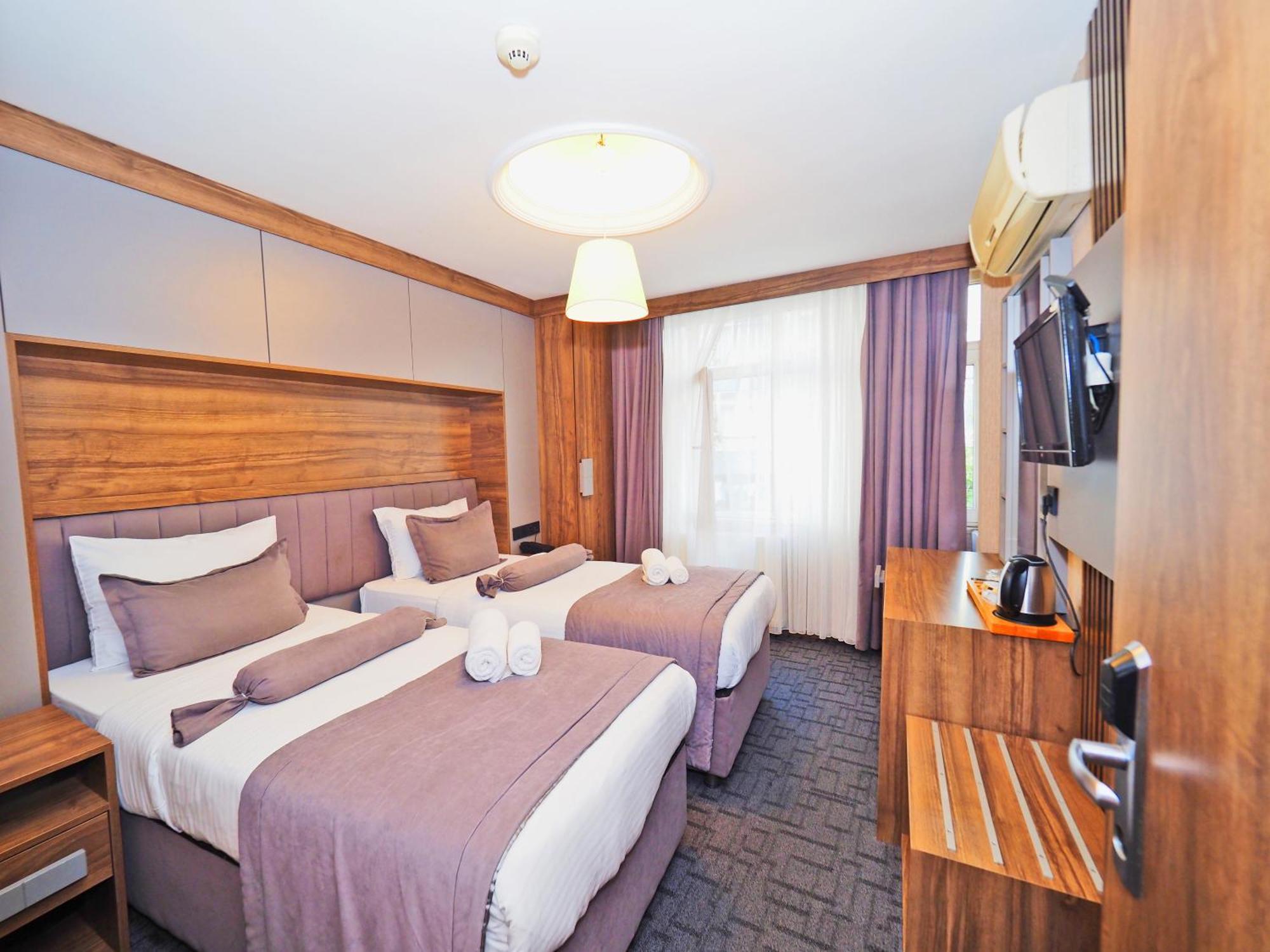 Hotel House Old Town 2*