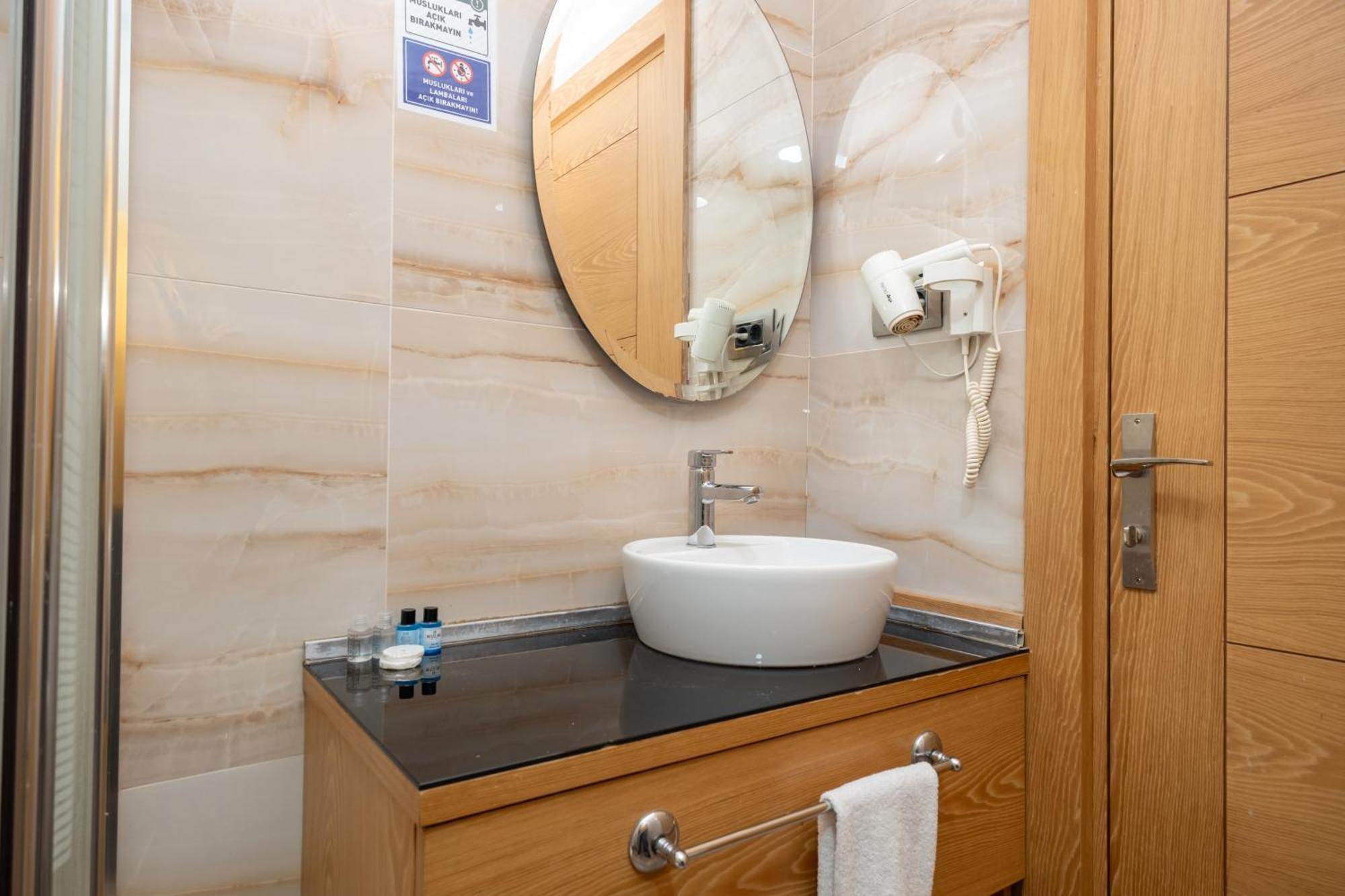 Beyoglu Mls Oda ve Kahvaltı 3*