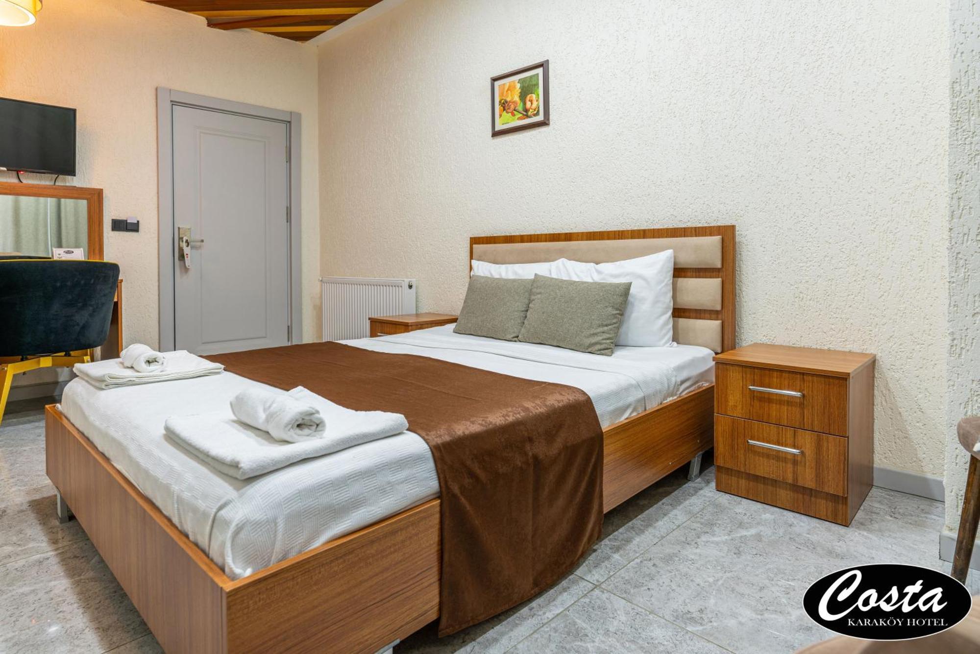 Hotel Costa Karakoy