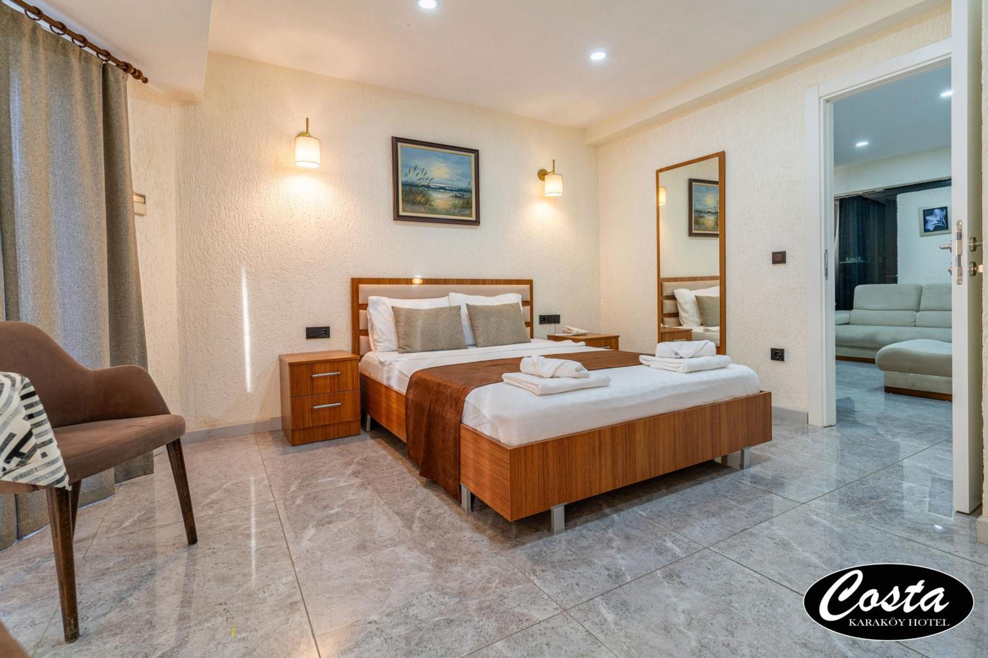 Costa Karakoy Hotel