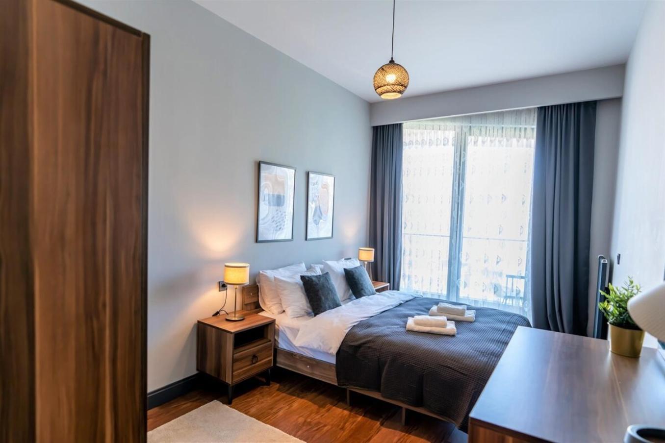 Bright And Modern With Stunning View Apartment Istanbul