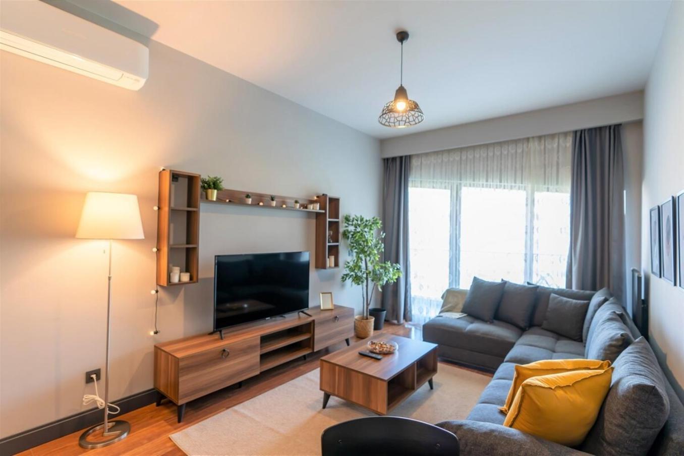 Bright And Modern With Stunning View Apartment *