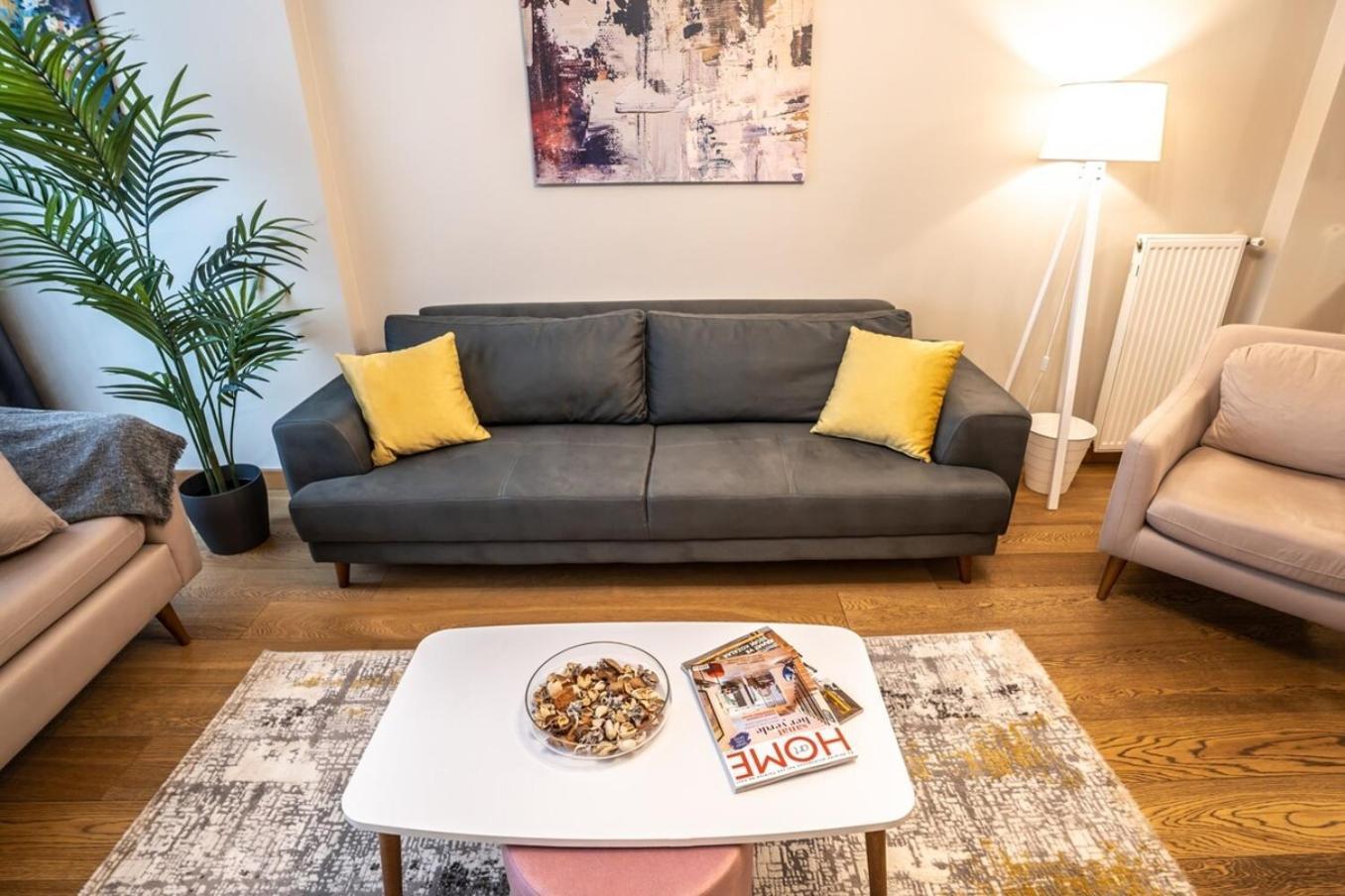 Full Near Osmanbey Metro Nianta Apartment *