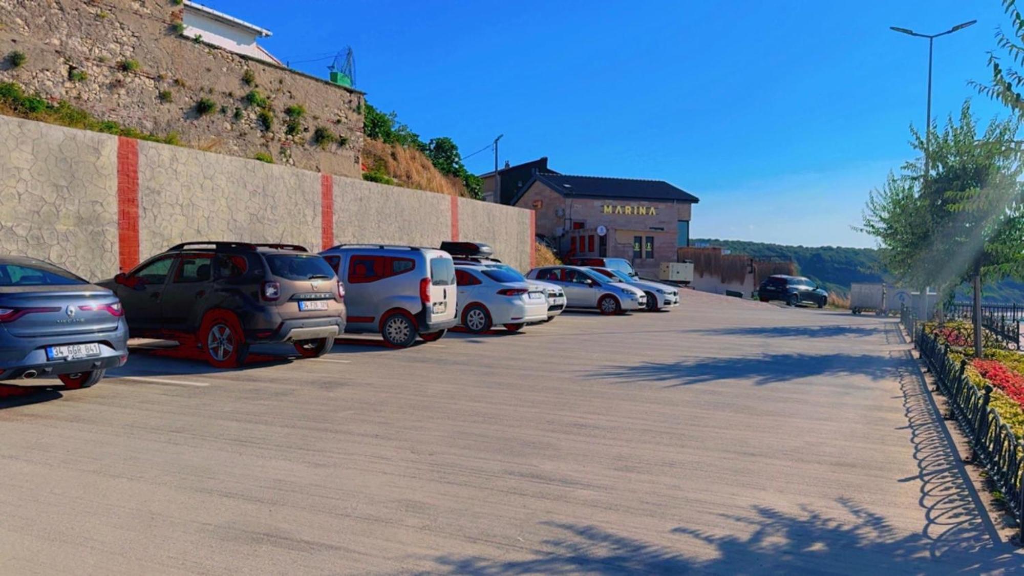 Marina Fener & Hotel *