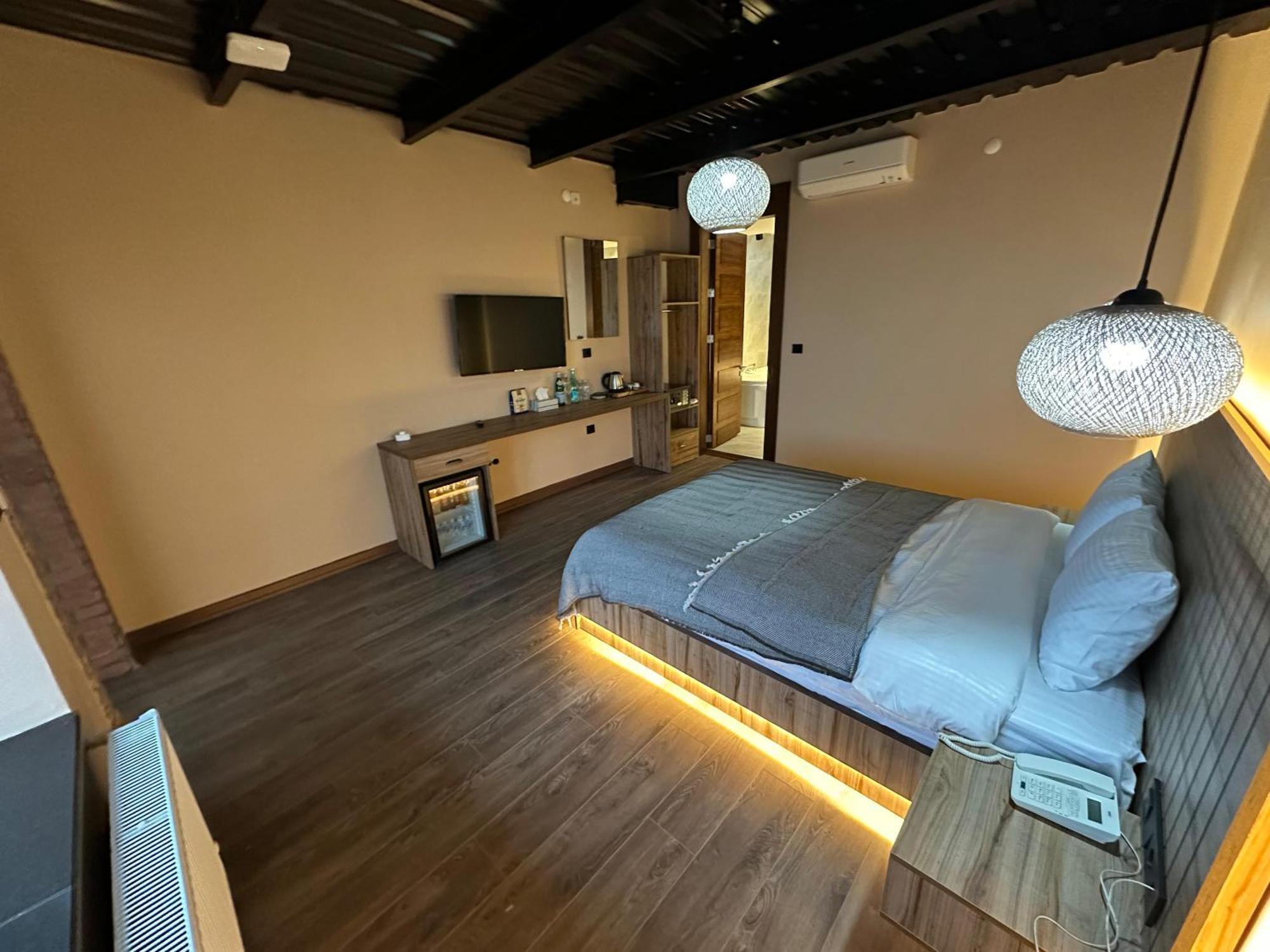 Marina Fener & Hotel