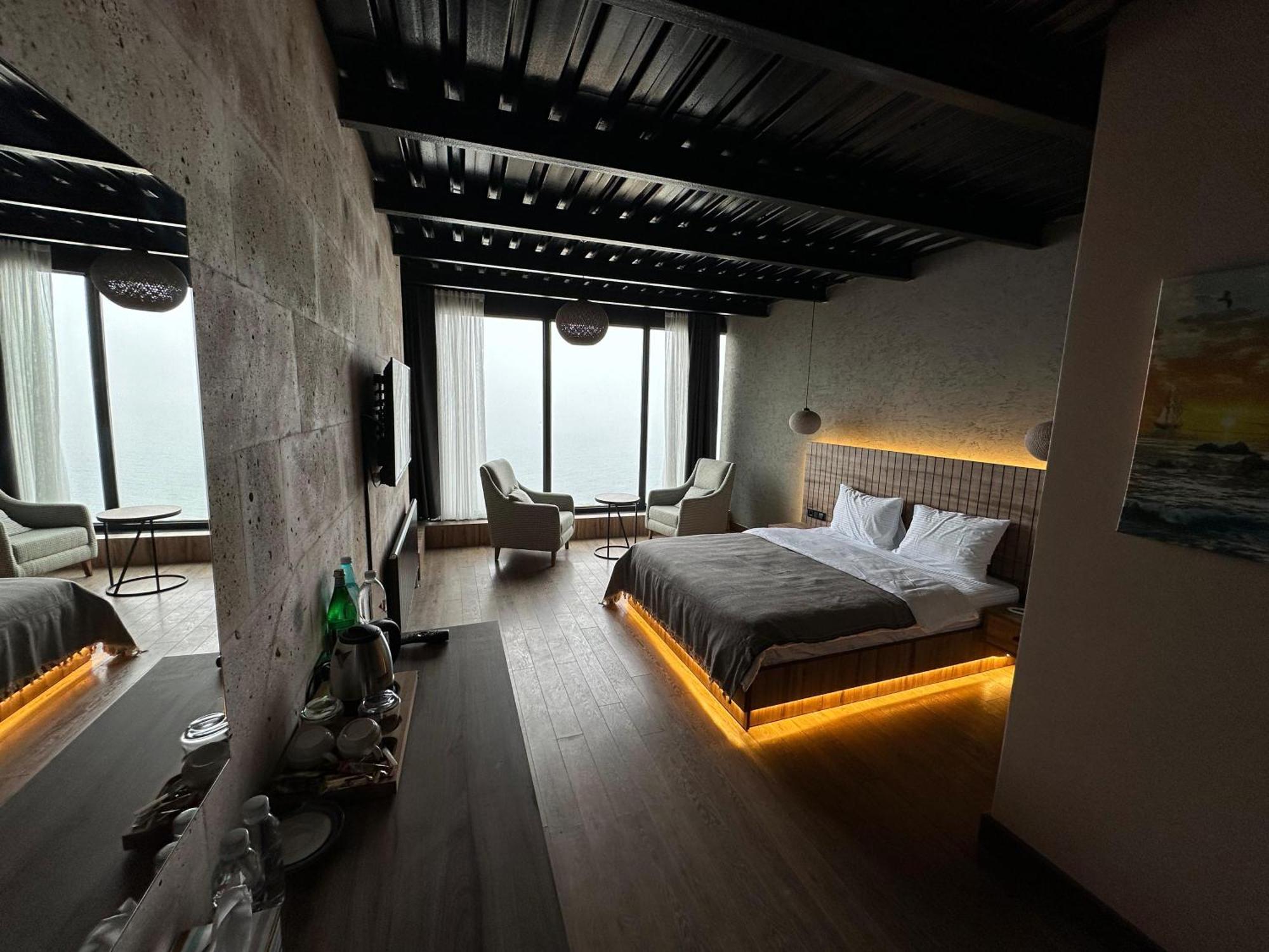 Marina Fener &