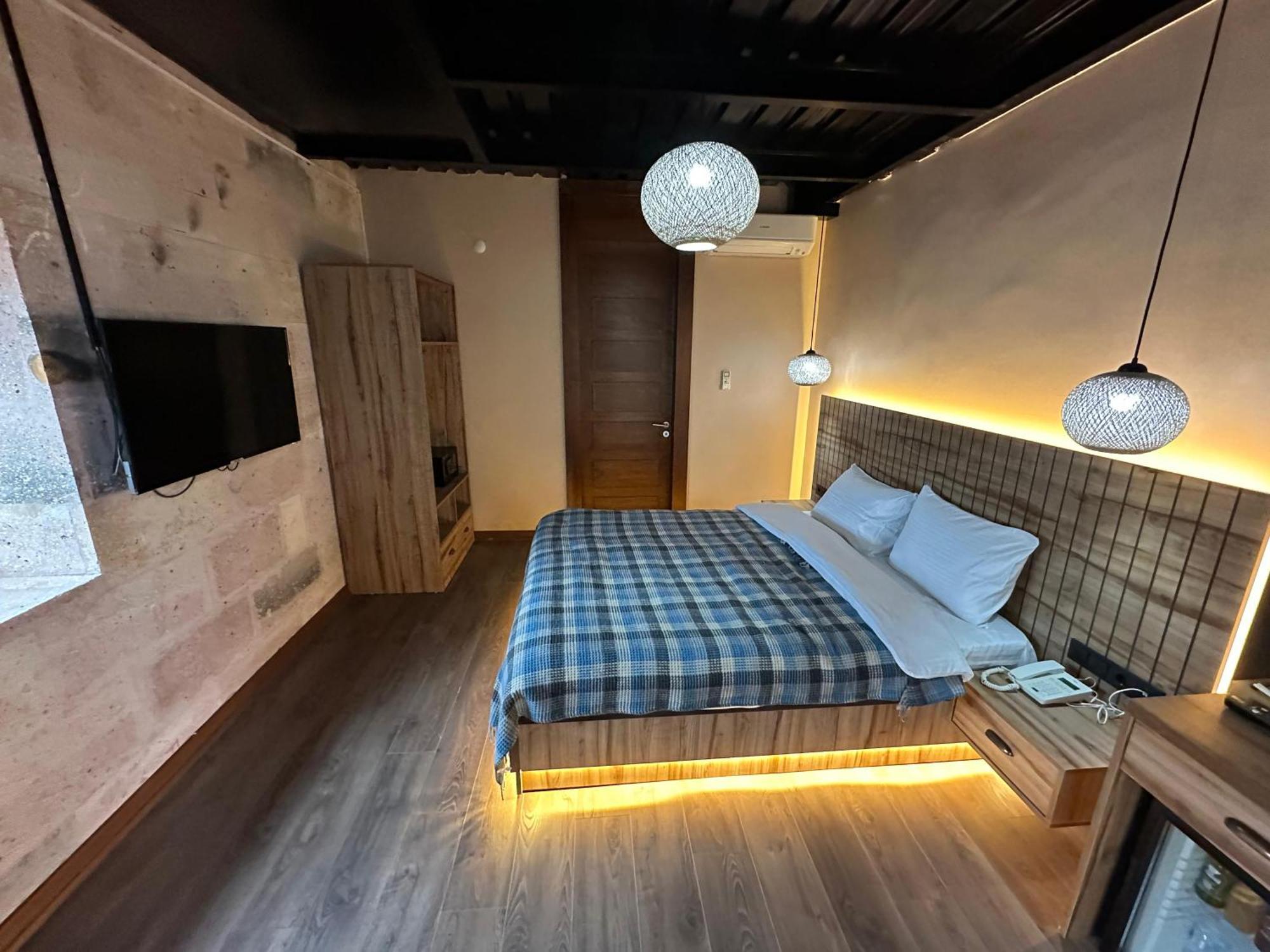 Hotel Marina Fener & *