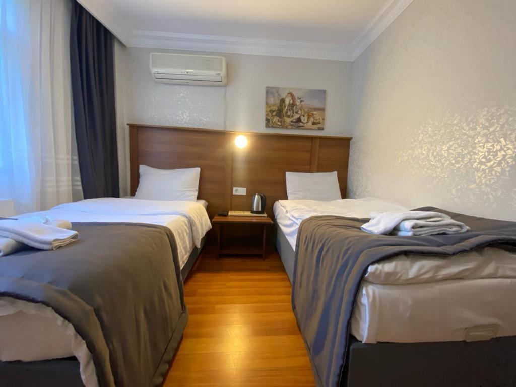 Timex Hotel