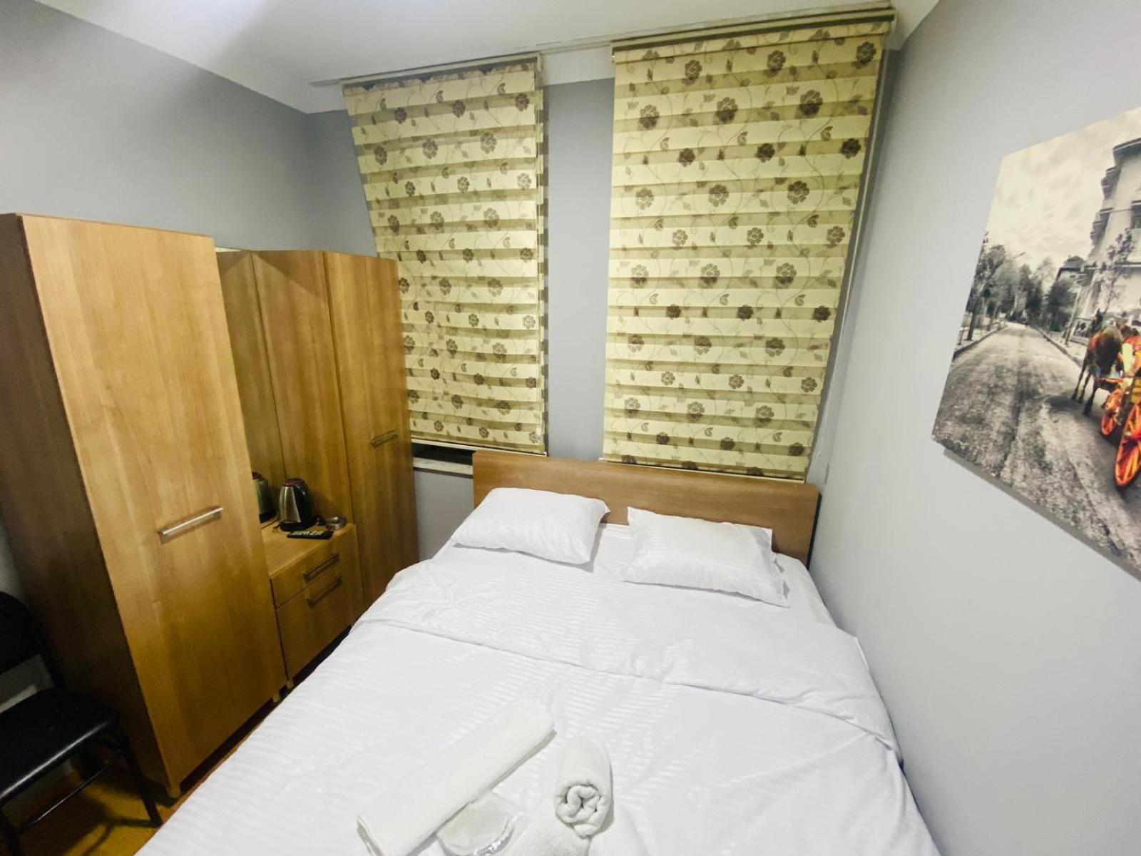 Taksim Otel 2*