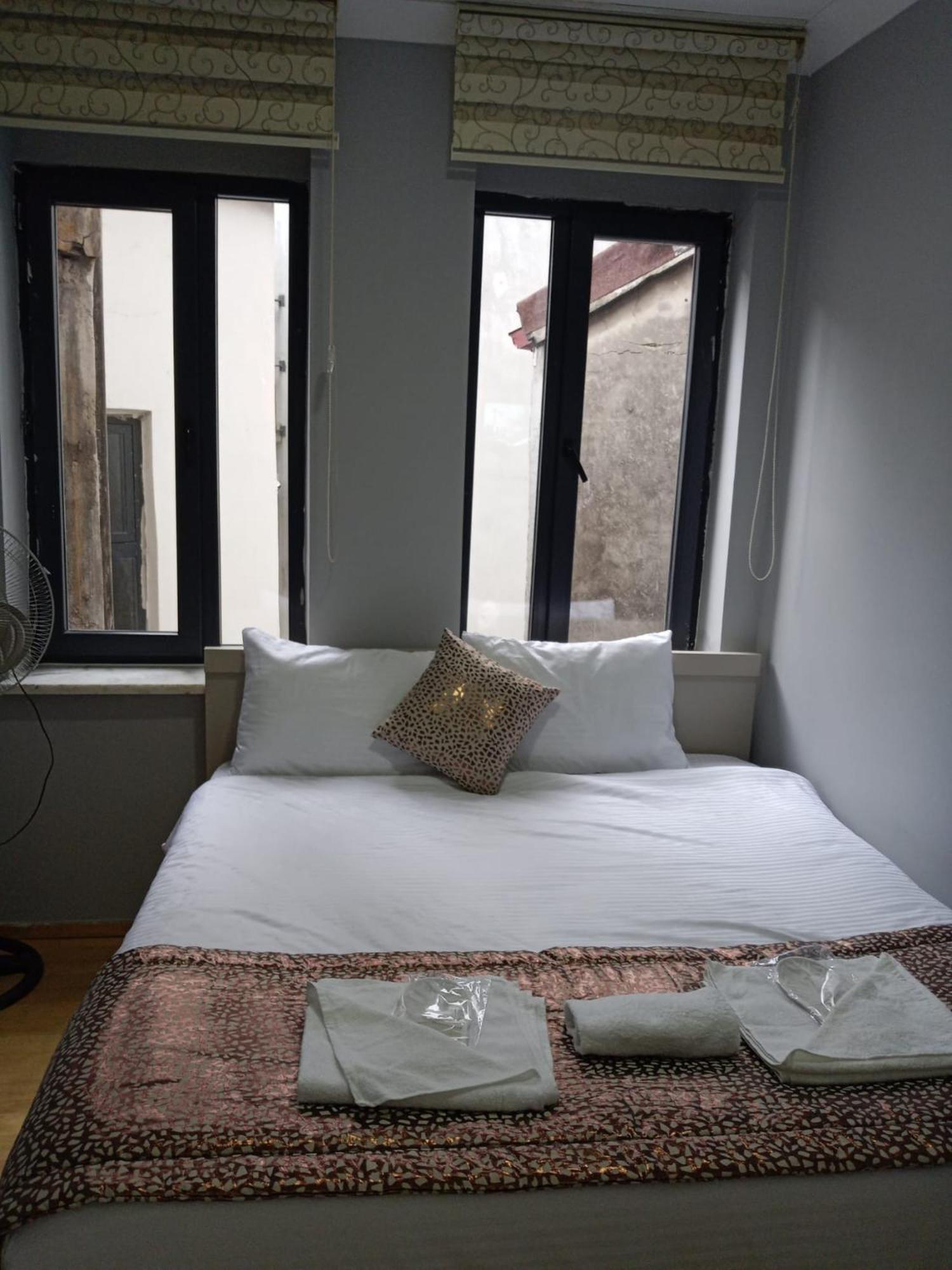 Otel Taksim 2*