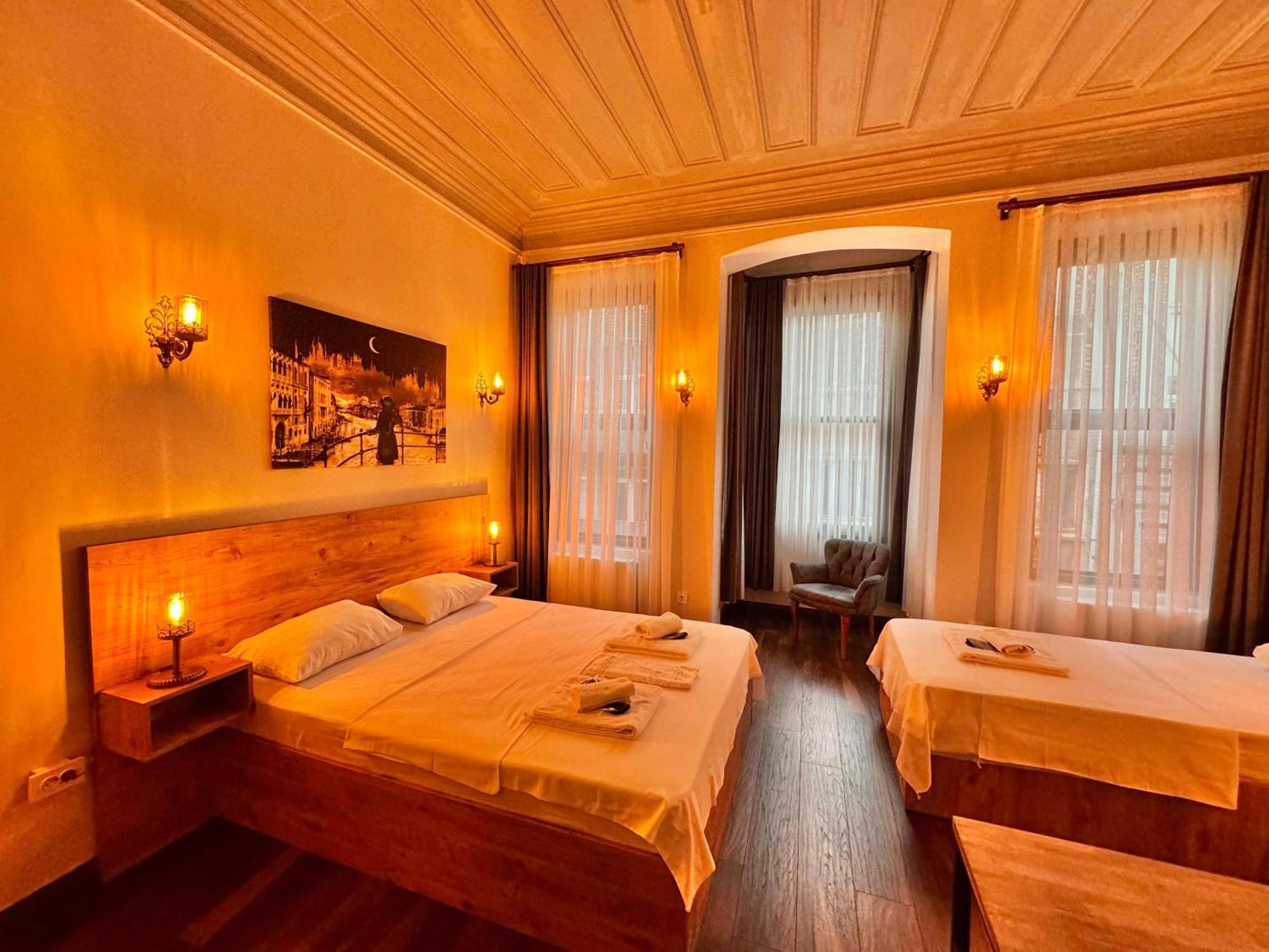 Otel Kadikoey 3*