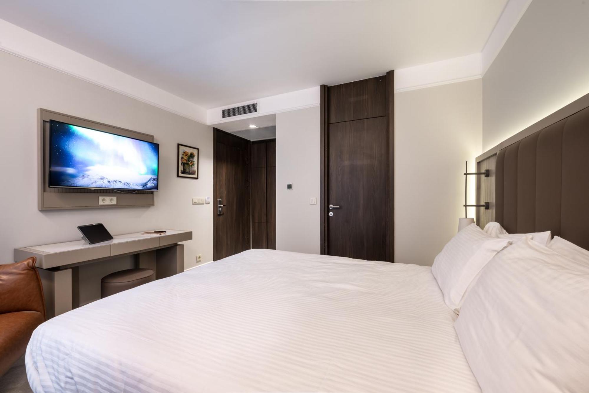 Hotel Noble Pangalti