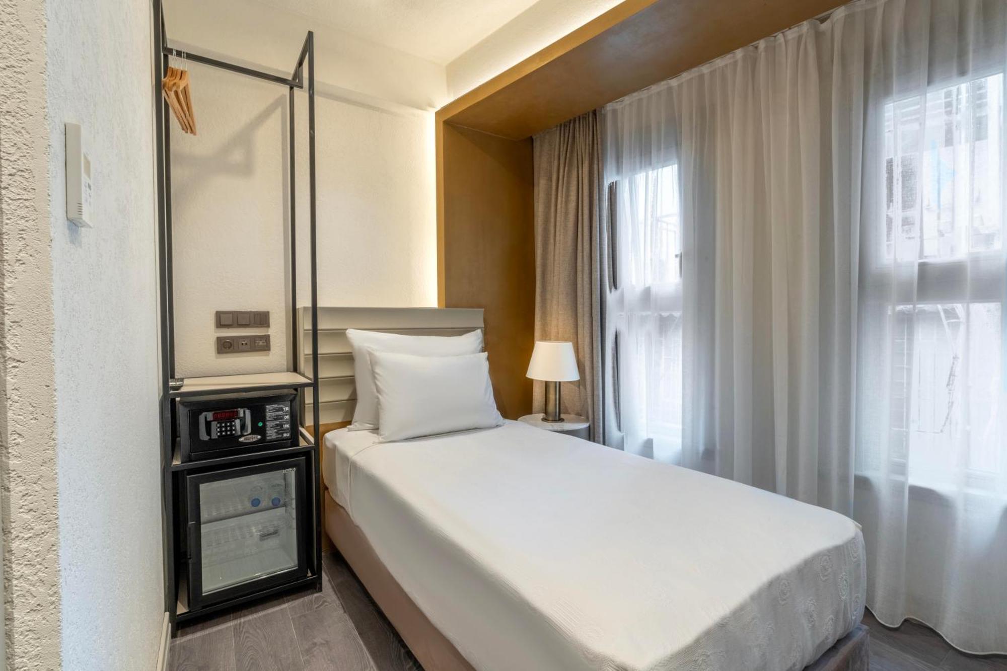 Hotel Smart And Simple Karakoy
