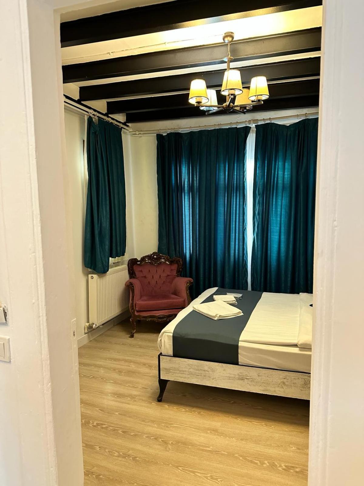 Volgarika Otel 3*